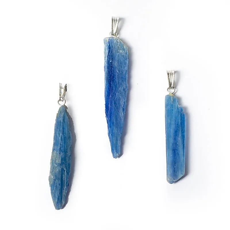 Blauer Kyanit - Roh - Edelsteinanhänger ca. 3 cm