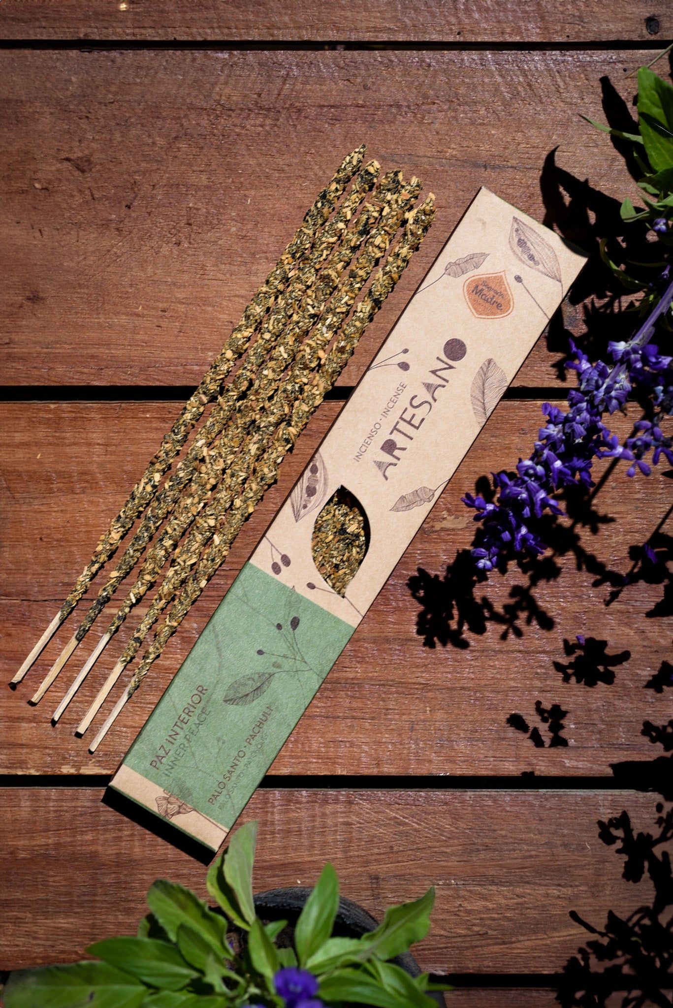 Sagrada Madre - Artesano - Palo Santo & Patchouli - Räucherstäbchen