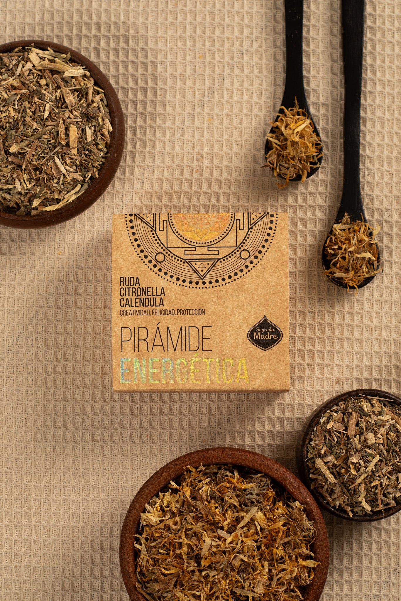 Sagrada Madre - Energética - Räucherpyramiden Citronella, Ringelblume & Ruda