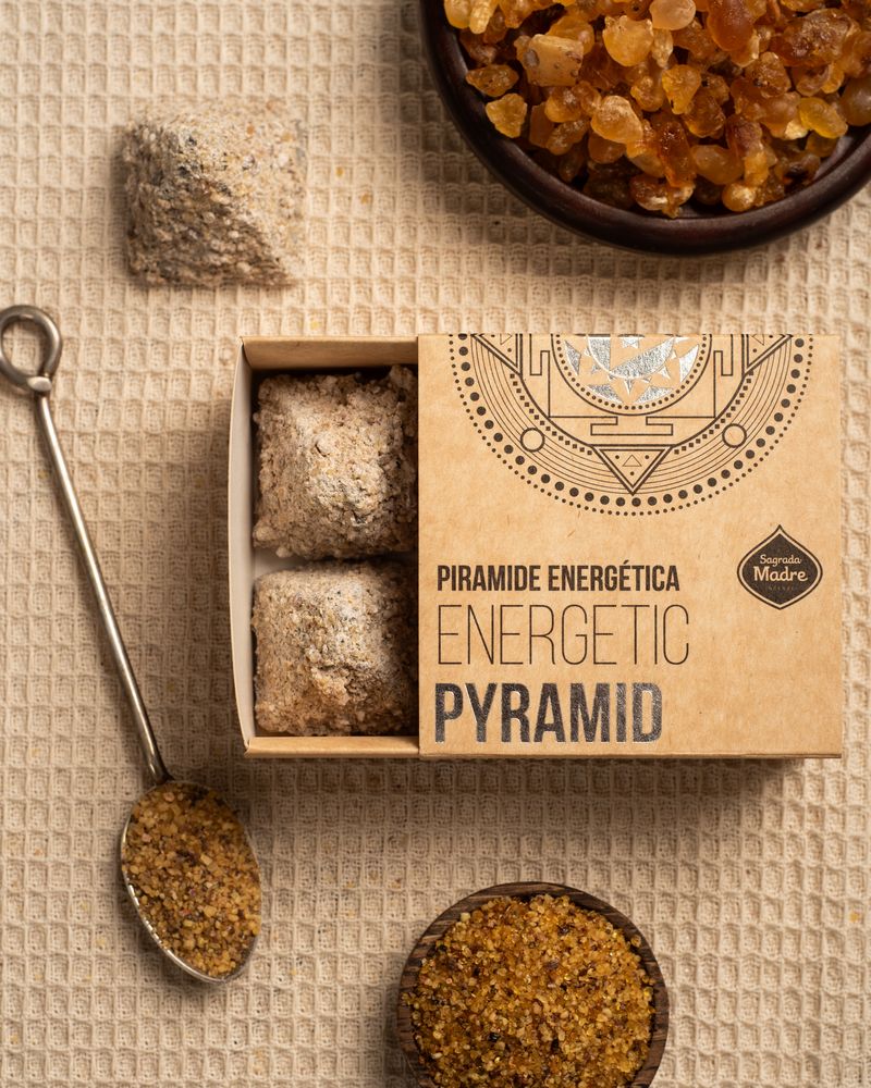 Sagrada Madre - Energética - Räucherpyramiden Weihrauch Pur