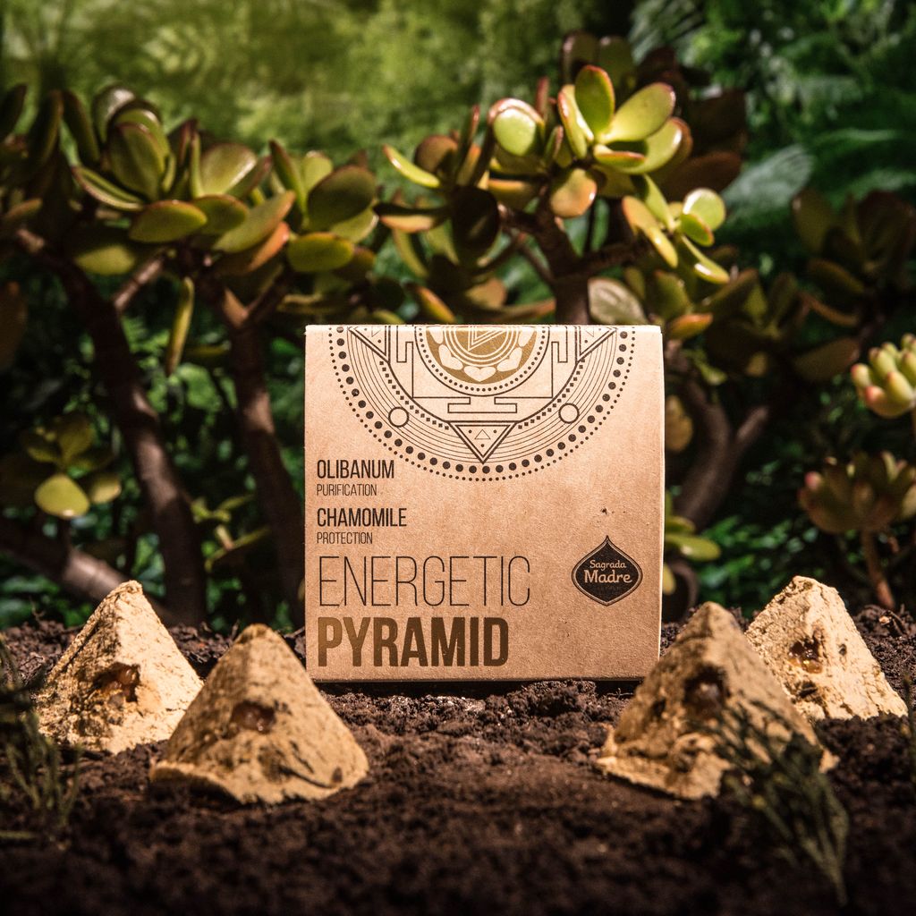 Sagrada Madre - Energética - Räucherpyramiden Weihrauch & Kamille