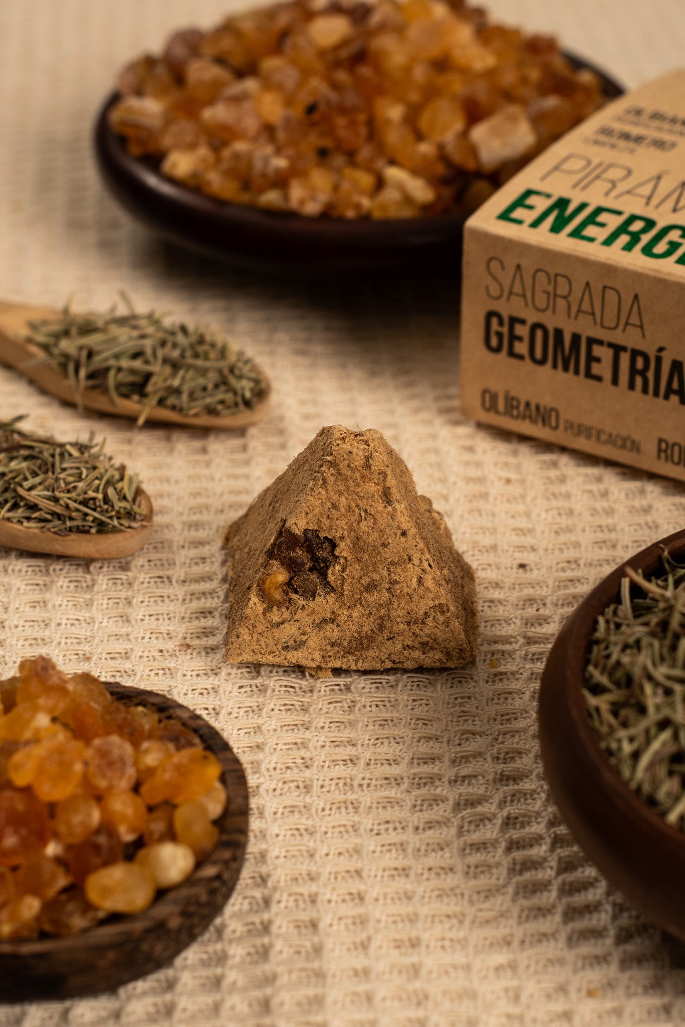 Sagrada Madre - Energética - Räucherpyramiden Weihrauch & Rosmarin