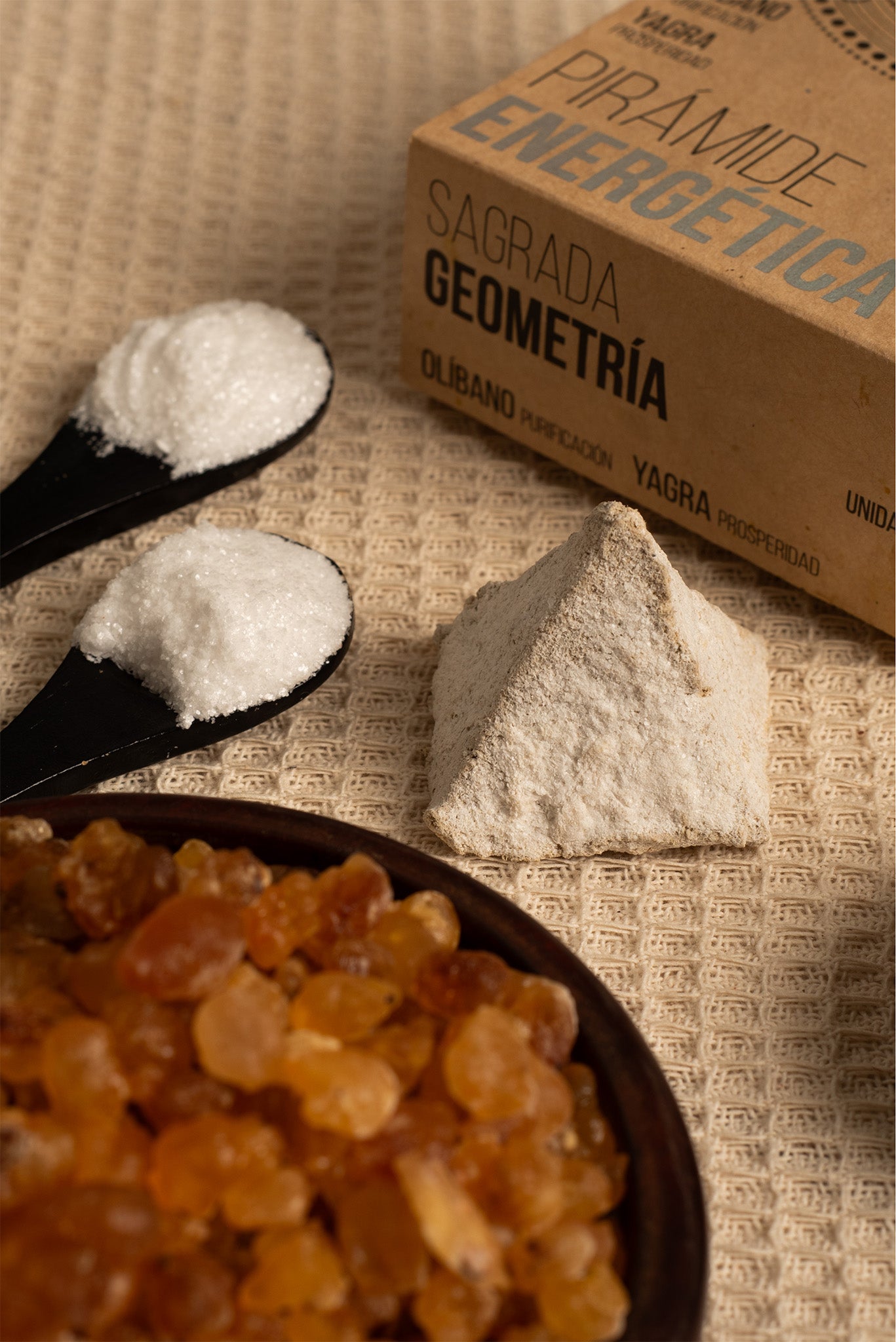 Sagrada Madre - Energética - Räucherpyramiden Yagra & Weihrauch