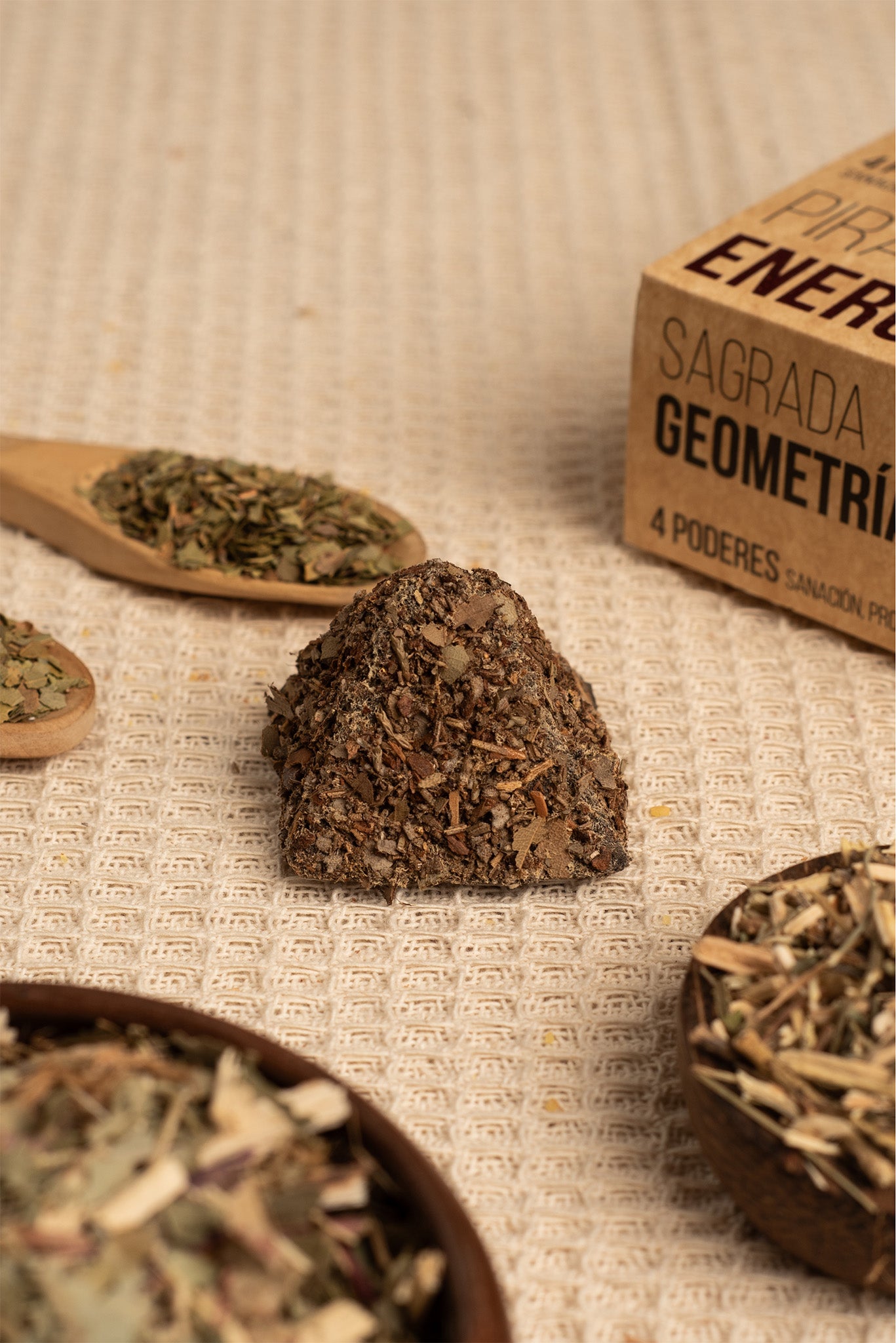 Sagrada Madre - Energética - Räucherpyramiden „4 Kräfte“