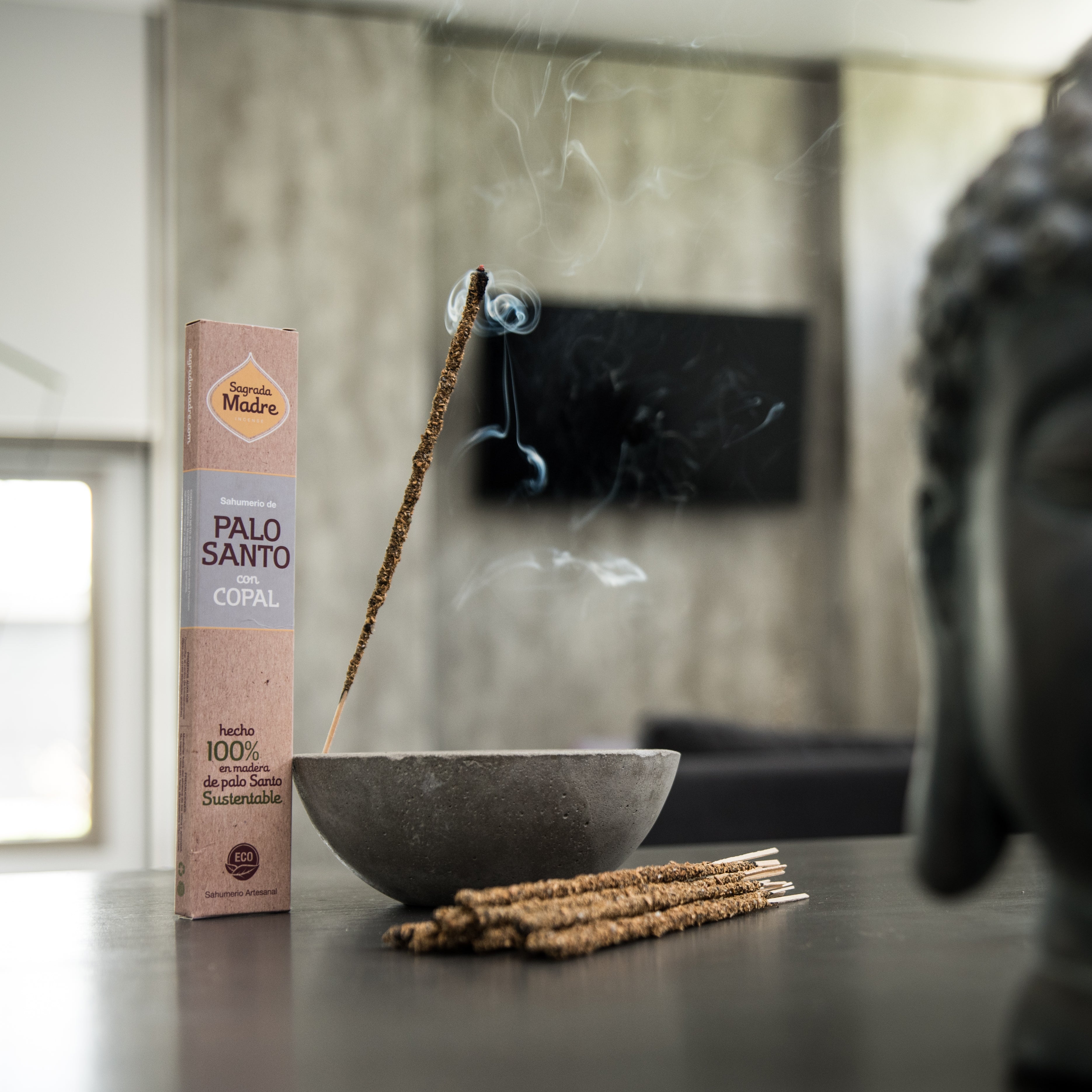 Sagrada Madre - Palo Santo - Copal - Räucherstäbchen