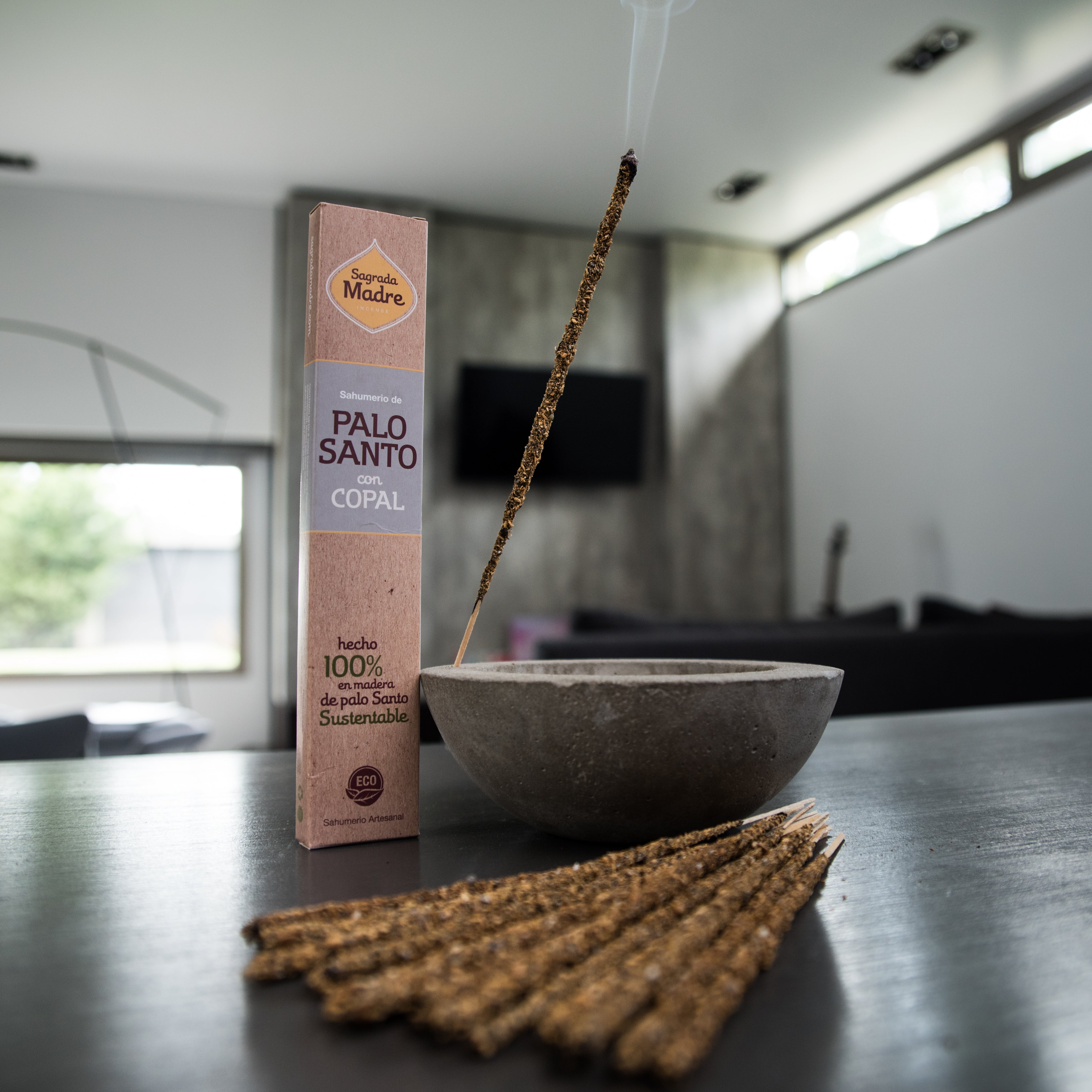 Sagrada Madre - Palo Santo - Copal - Räucherstäbchen