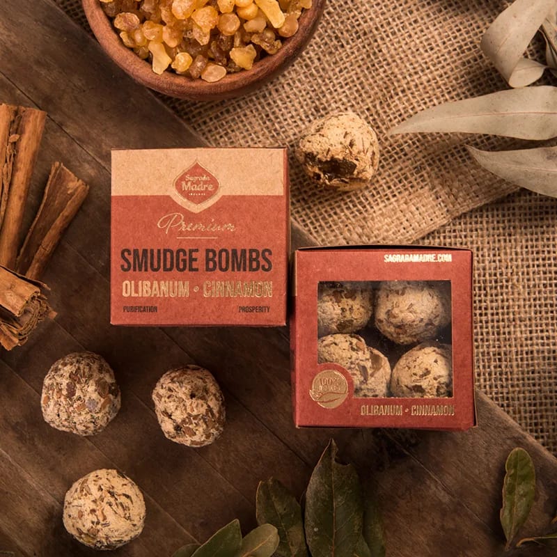 Sagrada Madre - Premium Smudge Bomb - Olibanum & Zimt ca. 65 g