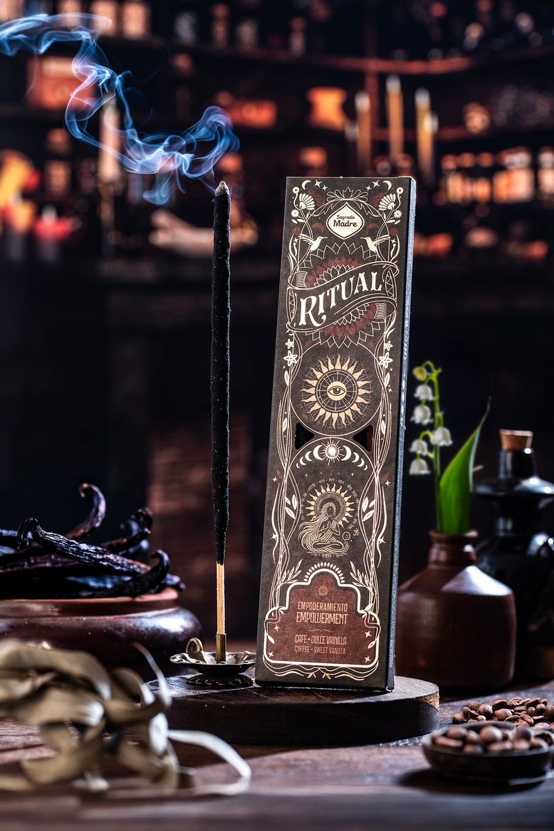 Sagrada Madre - Ritual - Empowerment (Selbstbestimmung) - Kaffee & süße Vanille - Räucherstäbchen - 6 Stk.