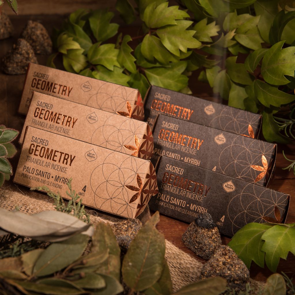 Sagrada Madre - Sacred Geometry - Dreieck-Räucherkegel - Palo Santo & Myrrhe