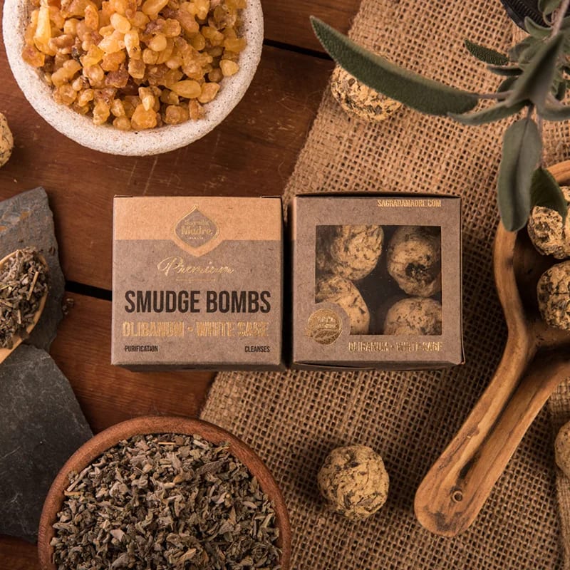 Sagrada Madre - Premium Smudge Bomb - Olibanum & Salbei ca. 55 g