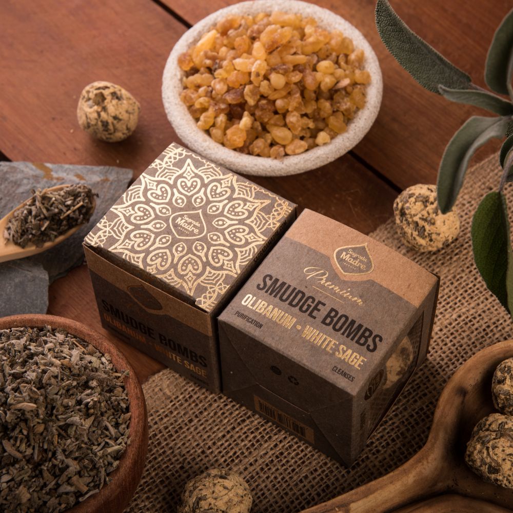 Sagrada Madre - Premium Smudge Bomb - Olibanum & Salbei ca. 55 g