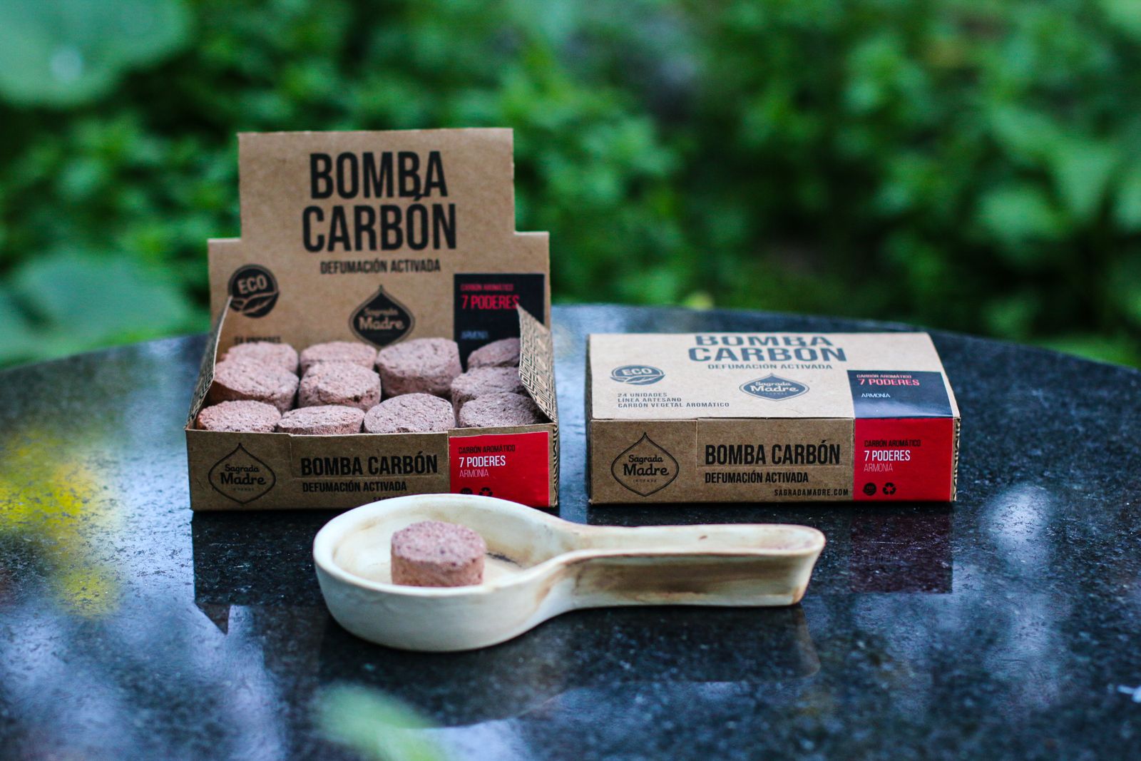 Sagrada Madre – Bomba Carbón - Aktiv-Räucherkohle - 7 Kräfte - 24 Stk.