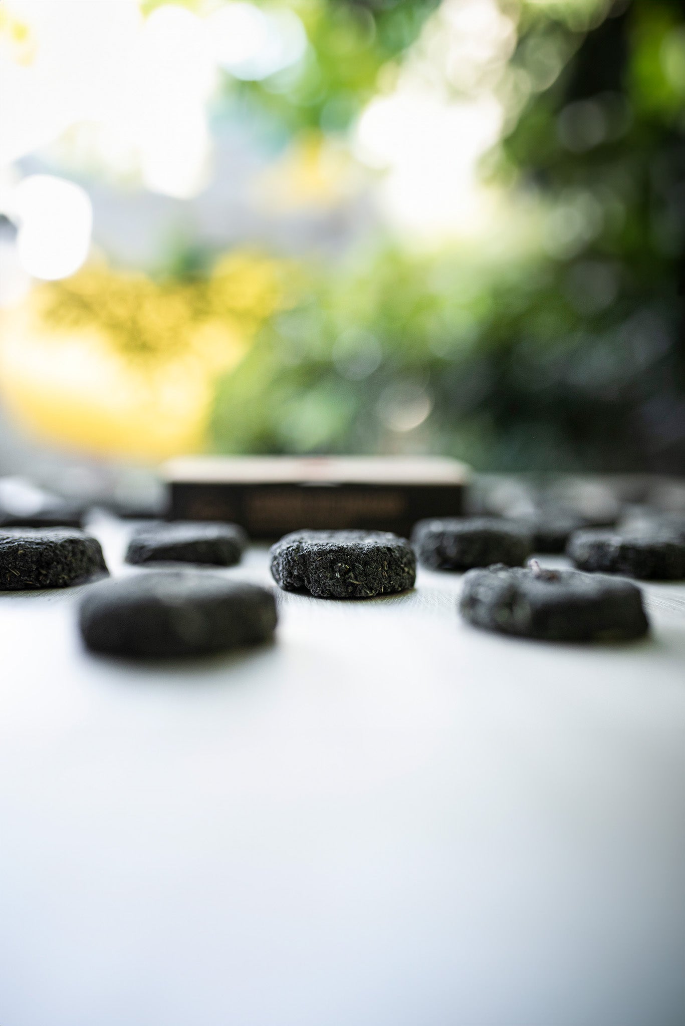 Sagrada Madre – Bomba Carbón - Aktiv-Räucherkohle - Neutral - 24 Stk.