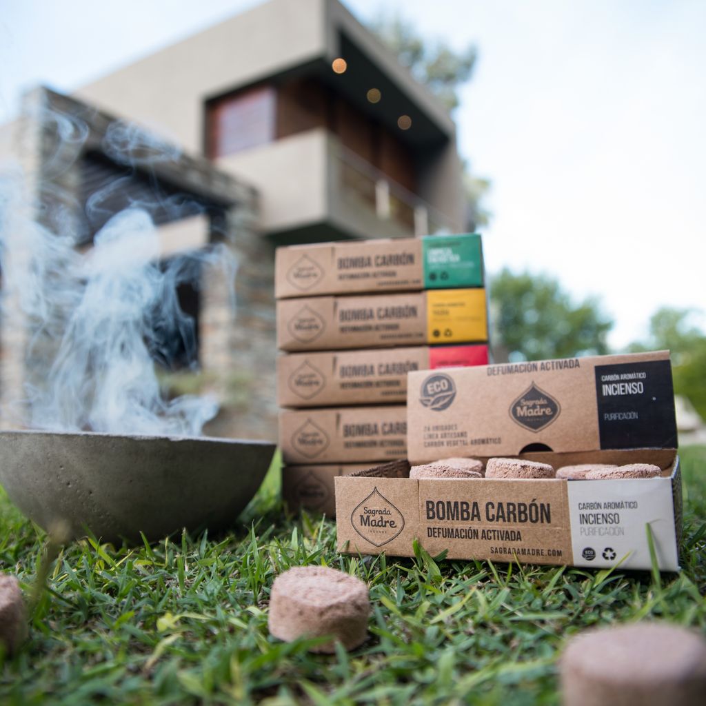Sagrada Madre – Bomba Carbón - Aktiv-Räucherkohle - Weihrauch - 24 Stk.
