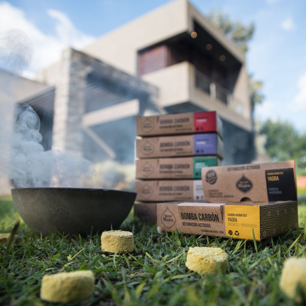 Sagrada Madre – Bomba Carbón - Aktiv-Räucherkohle - Yagra - 24 Stk.