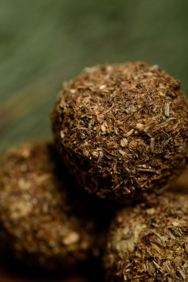 Sagrada Madre – Bombita Herbal - Räucherkugeln - Befreiung - 4 Stk.