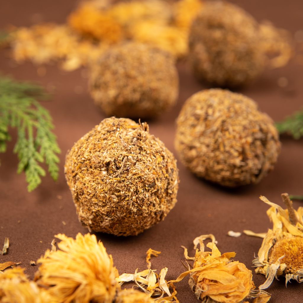 Sagrada Madre – Bombita Herbal - Räucherkugeln - Harmonie - 4 Stk.