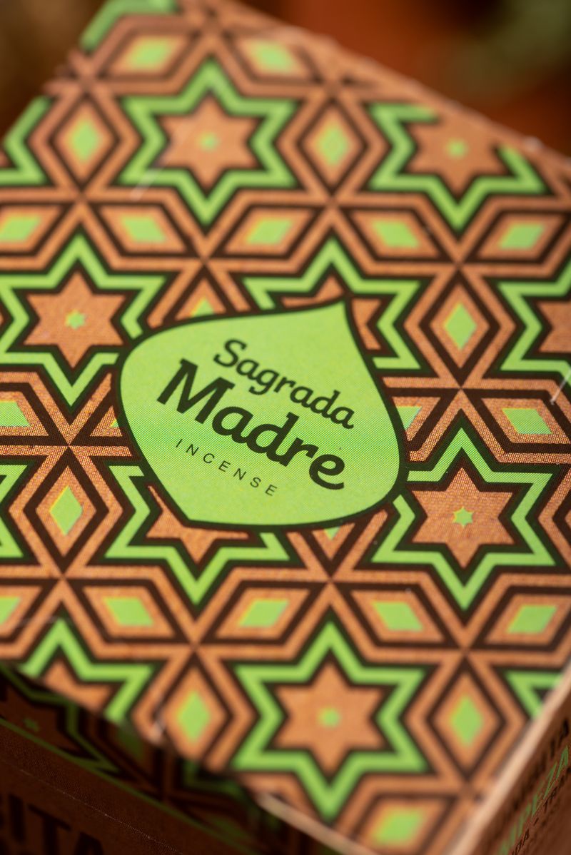 Sagrada Madre – Bombitas - Aktiv Räucherkugeln - Energetische Reinigung – 8 Stk.