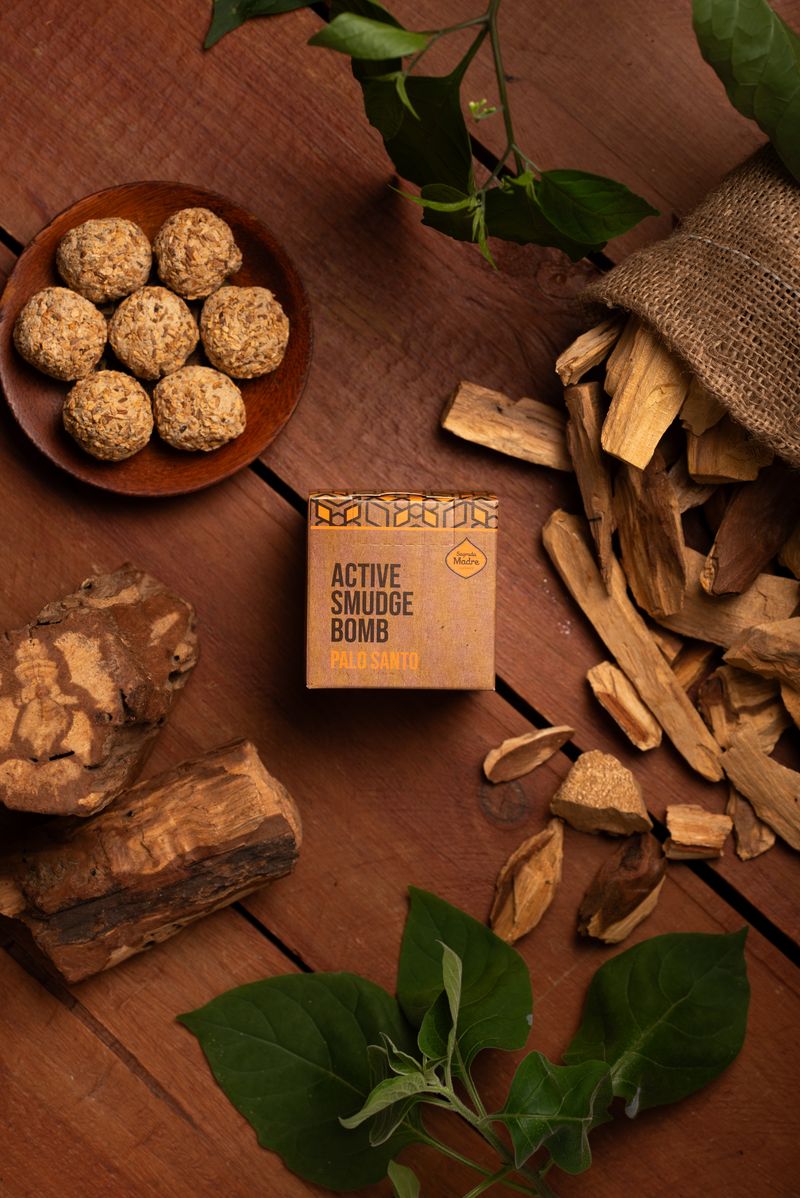 Sagrada Madre – Bombitas - Aktiv Räucherkugeln - Palo Santo – 8 Stk.