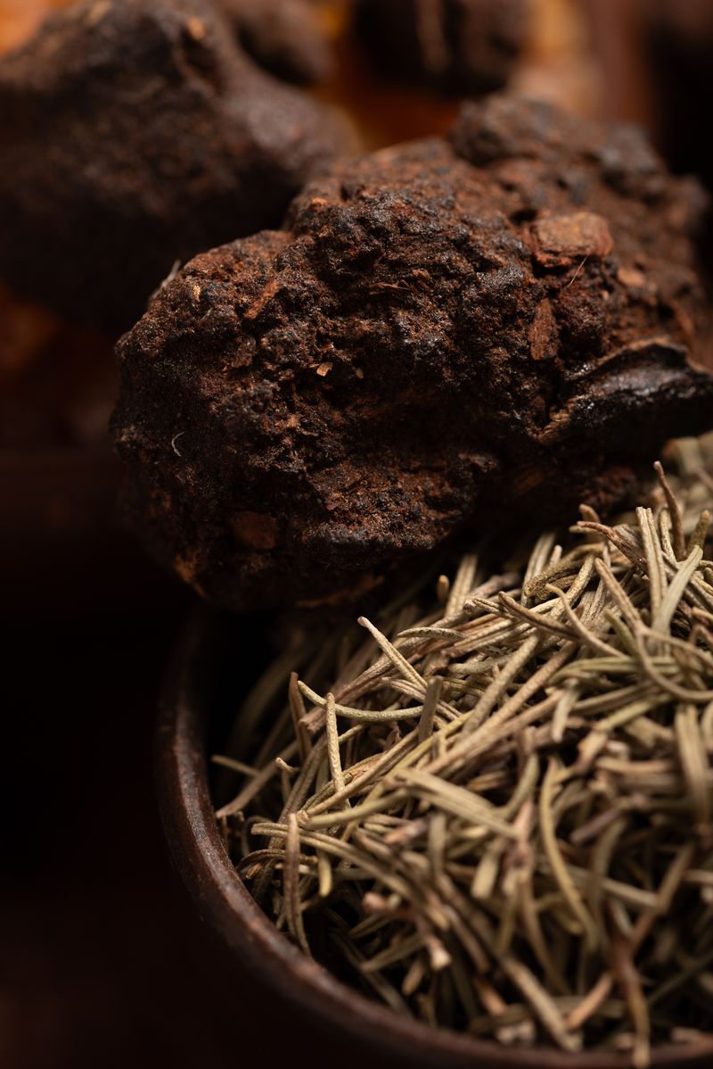 Sagrada Madre – Bombitas - Aktiv Räucherkugeln - Styrax & Kampfer – 8 Stk.