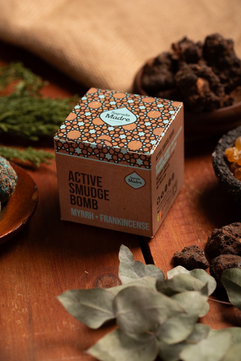 Sagrada Madre – Bombitas - Aktiv Räucherkugeln - Weihrauch & Myrrhe – 8 Stk.