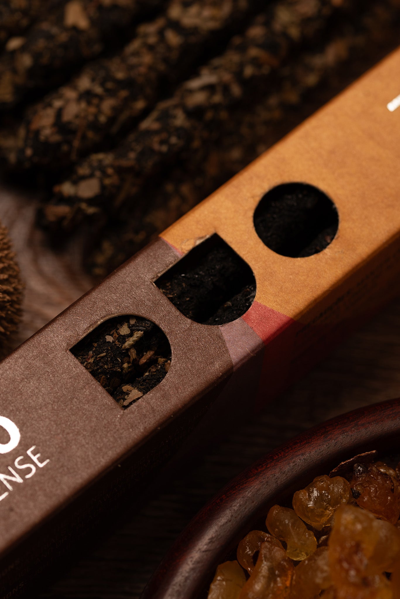 Sagrada Madre – DUO Räucherstäbchen - 7 Kräfte & Neuanfang - Weihrauch & Kräuter - 6 Stk.