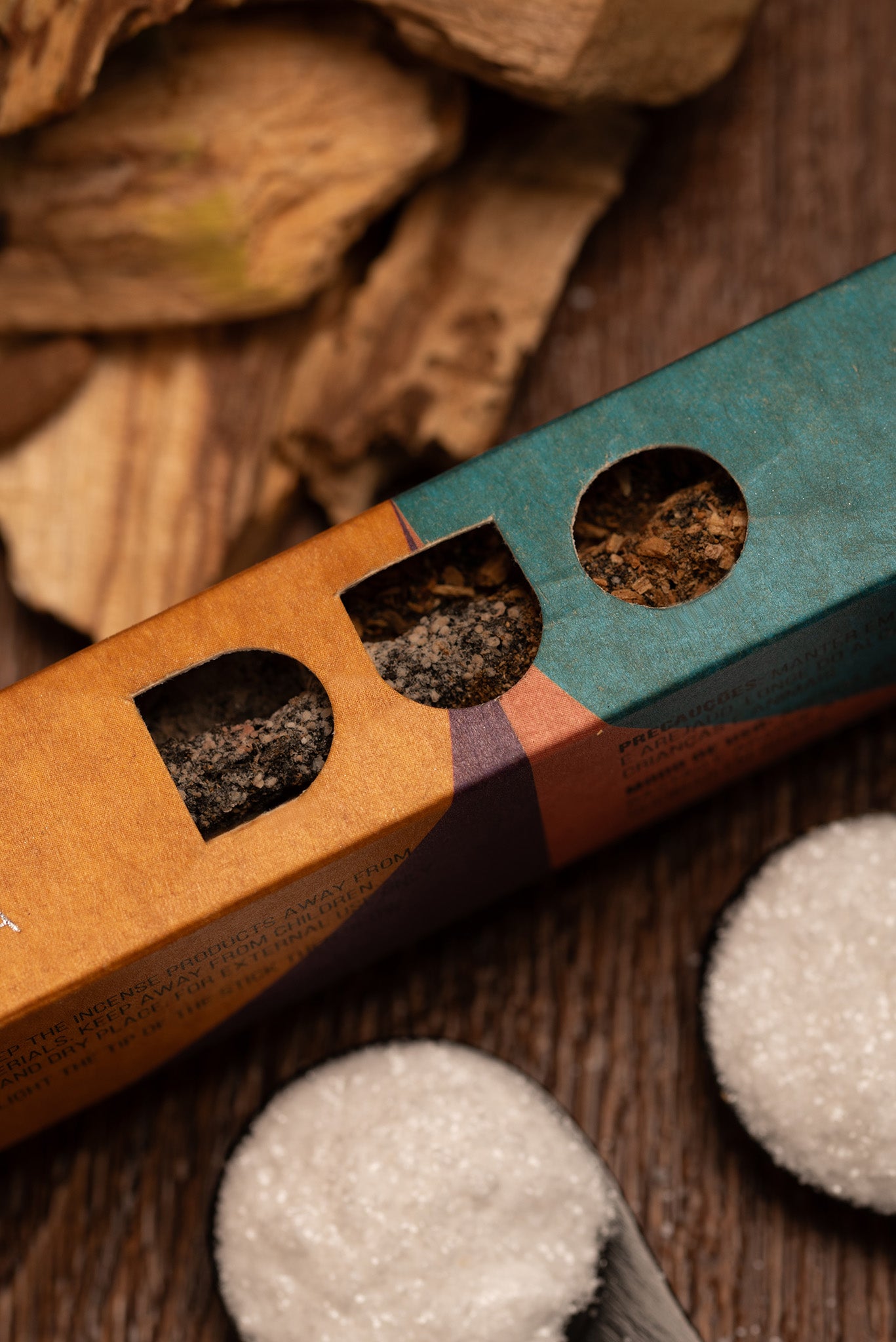 Sagrada Madre – DUO Räucherstäbchen - Glück & Reinigung - Yagra & Palo Santo - 6 Stk.