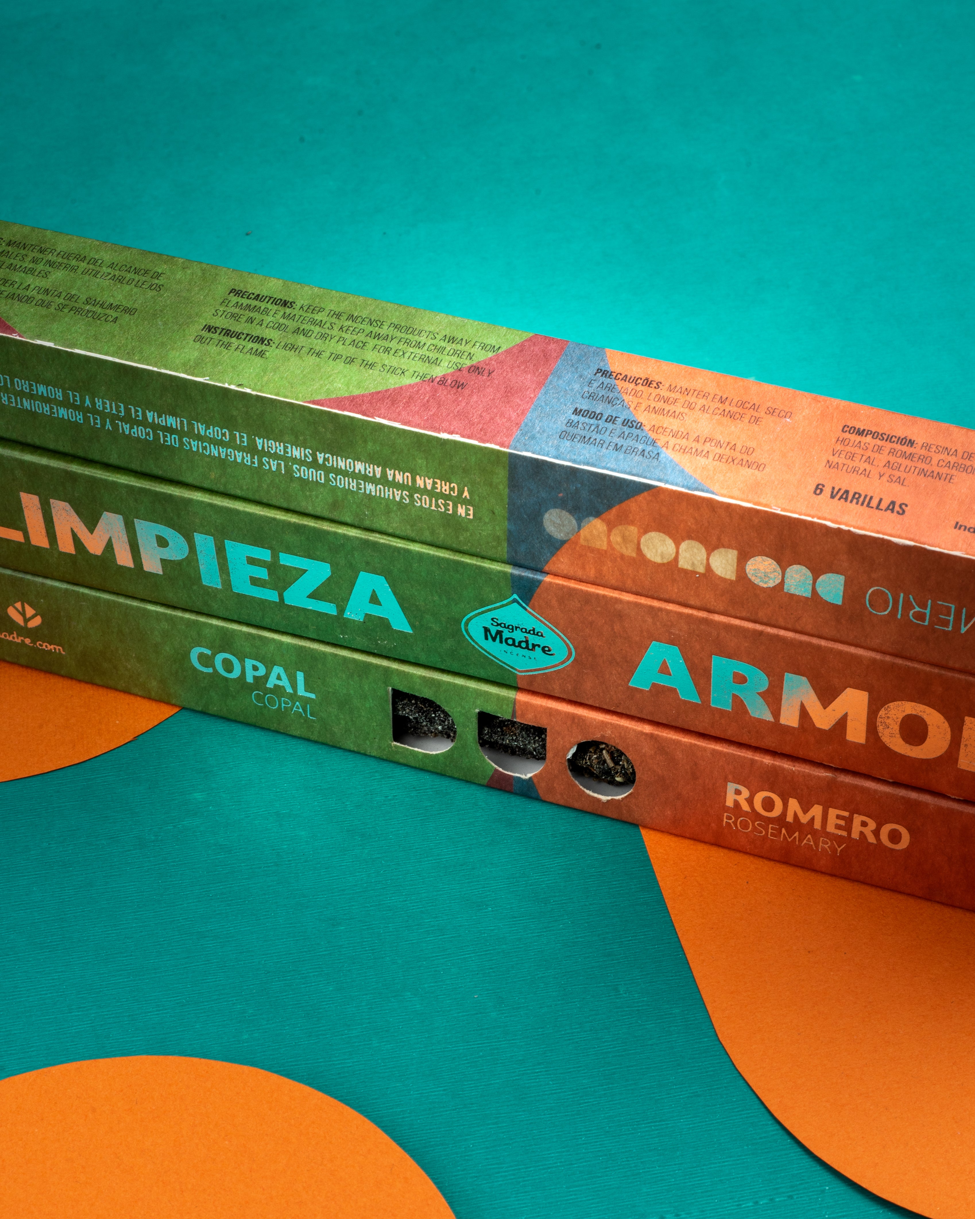 Sagrada Madre – DUO Räucherstäbchen - Reinigung & Harmonie - Copal & Rosmarin - 6 Stk.