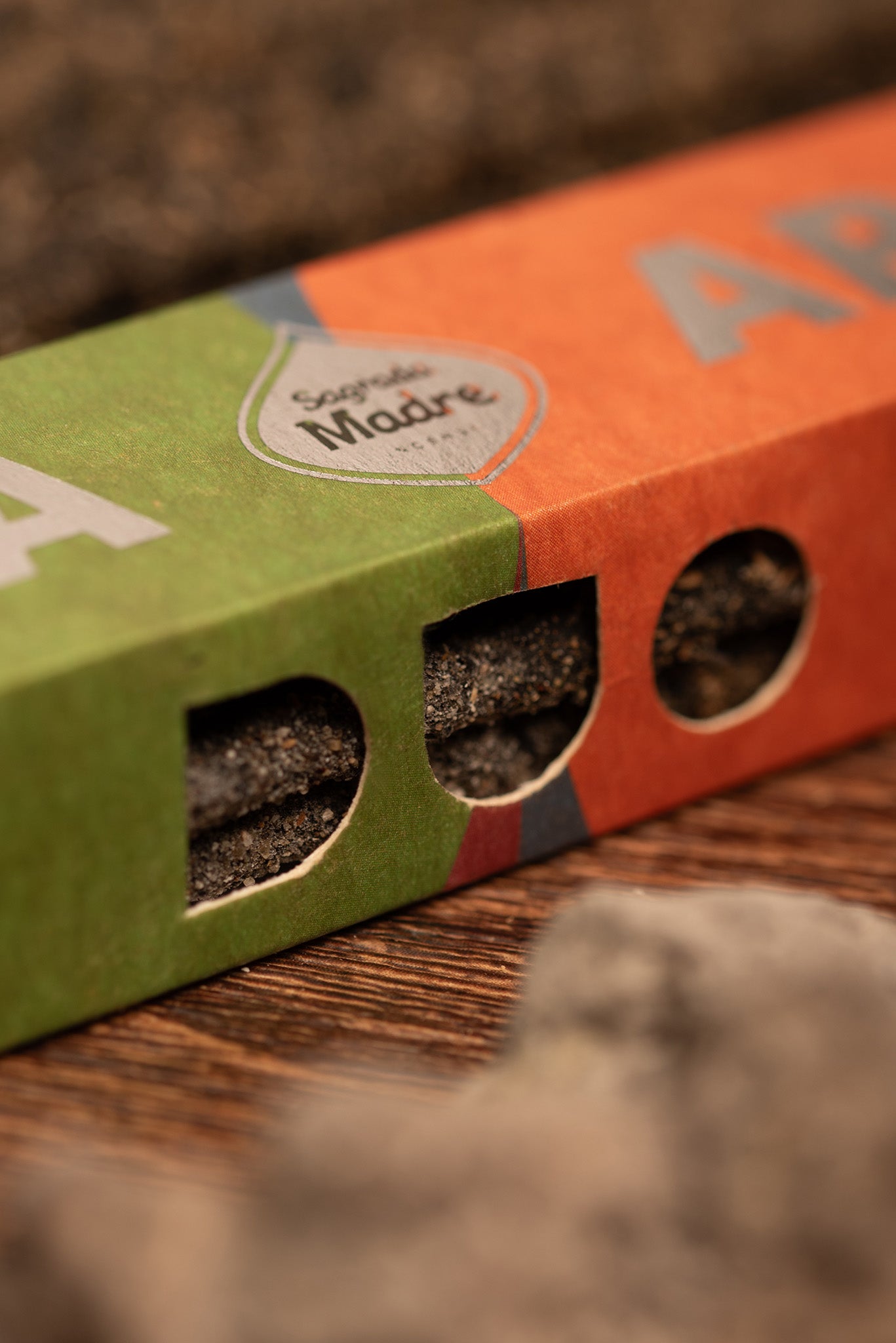 Sagrada Madre – DUO Räucherstäbchen - Reinigung & Harmonie - Copal & Rosmarin - 6 Stk.