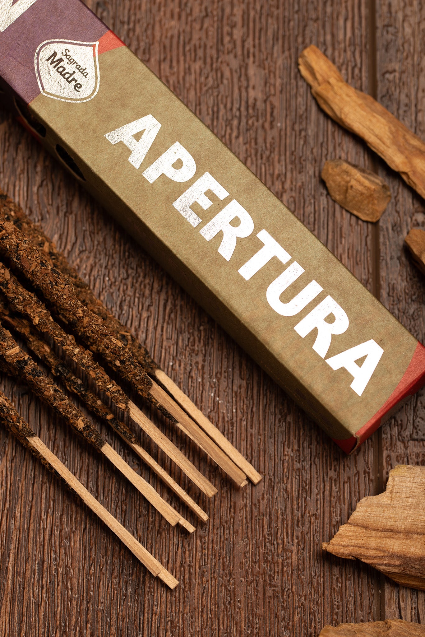 Sagrada Madre – DUO Räucherstäbchen - Heilung & Öffnung - Palo Santo & Weihrauch - 6 Stk.