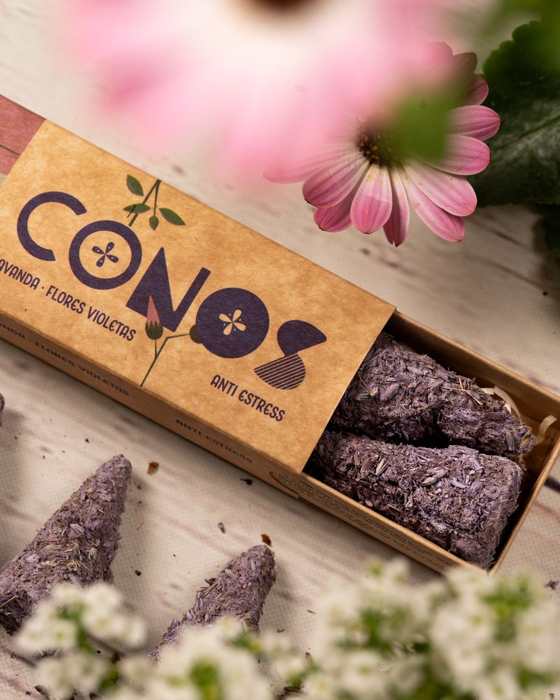 Sagrada Madre – Räucherkegel - Lavendel & Veilchen - Anti-Stress - 8 Stk.