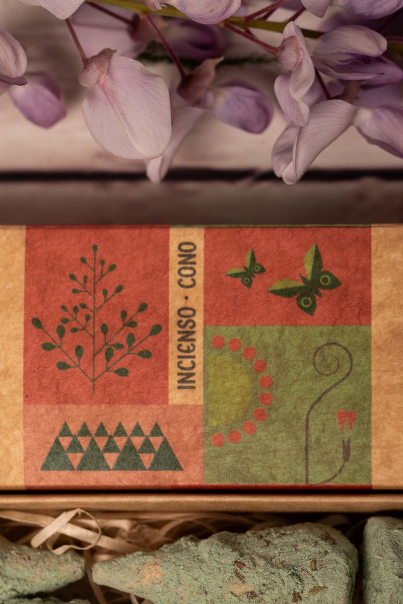 Sagrada Madre – Räucherkegel - Weinraute & Rosmarin - Schutz - 8 Stk.