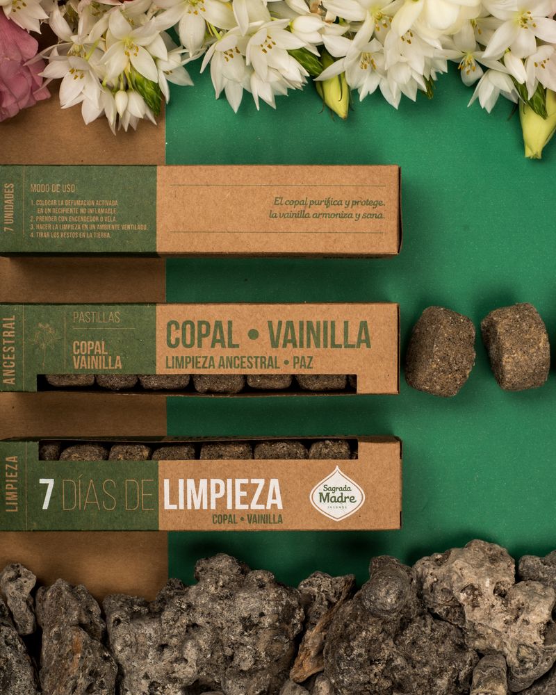 Sagrada Madre – Räucherpastillen „7 Tage Reinigung" - Copal & Vanille - 7 Stk.