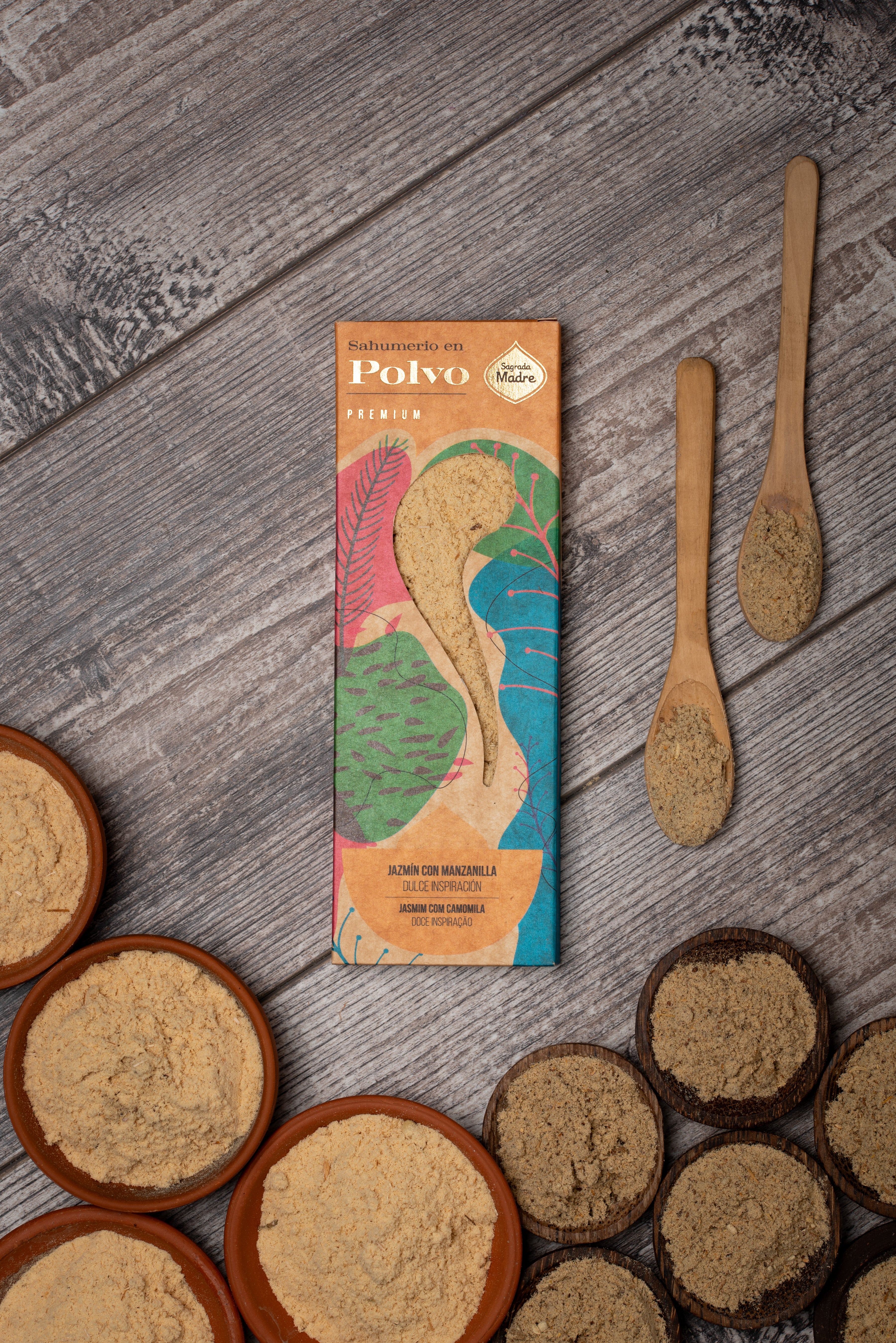 Sagrada Madre – Räucherpulver „Jasmin & Kamille“ - 45 g