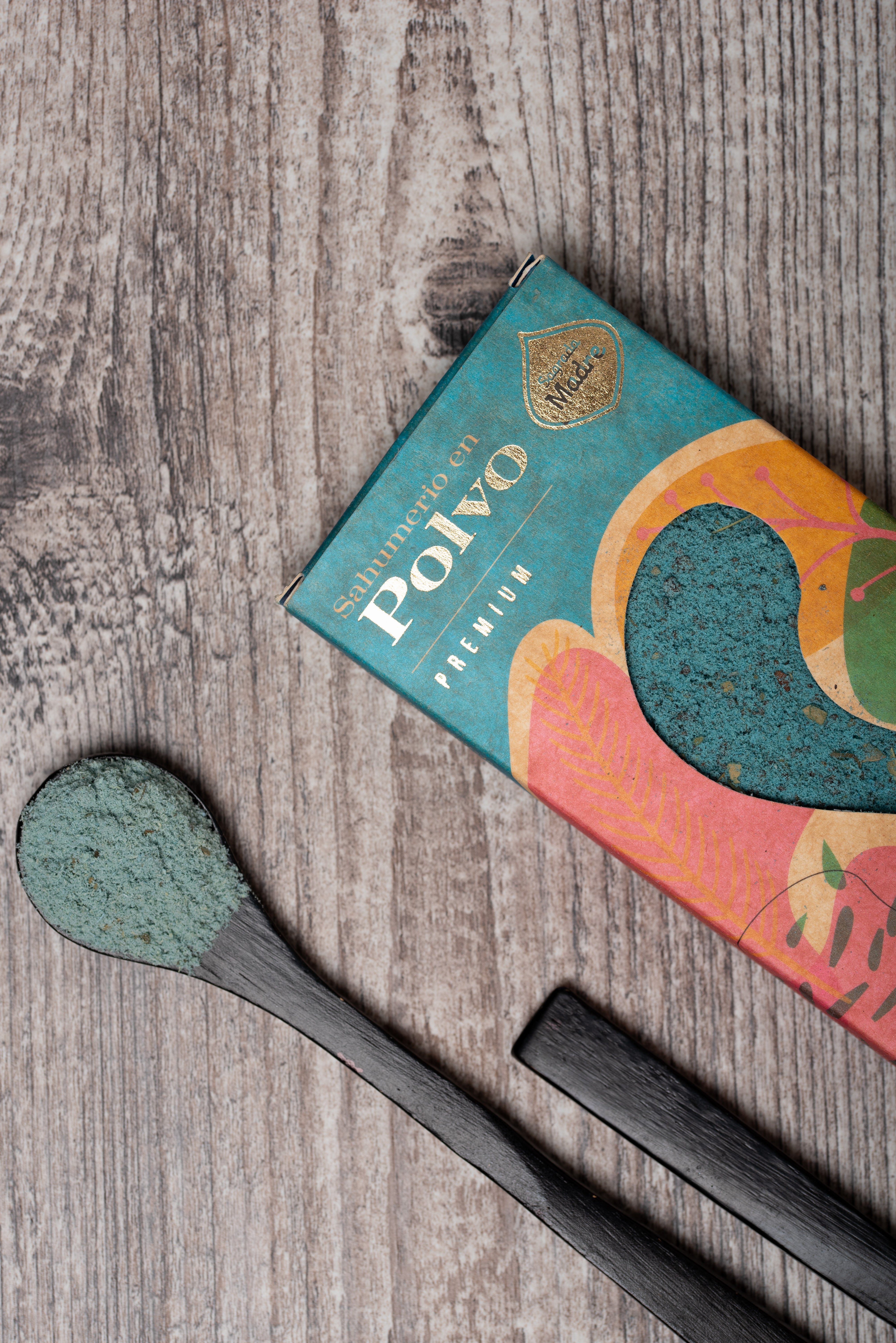 Sagrada Madre – Räucherpulver „Kampfer & Lorbeer“ - 45 g