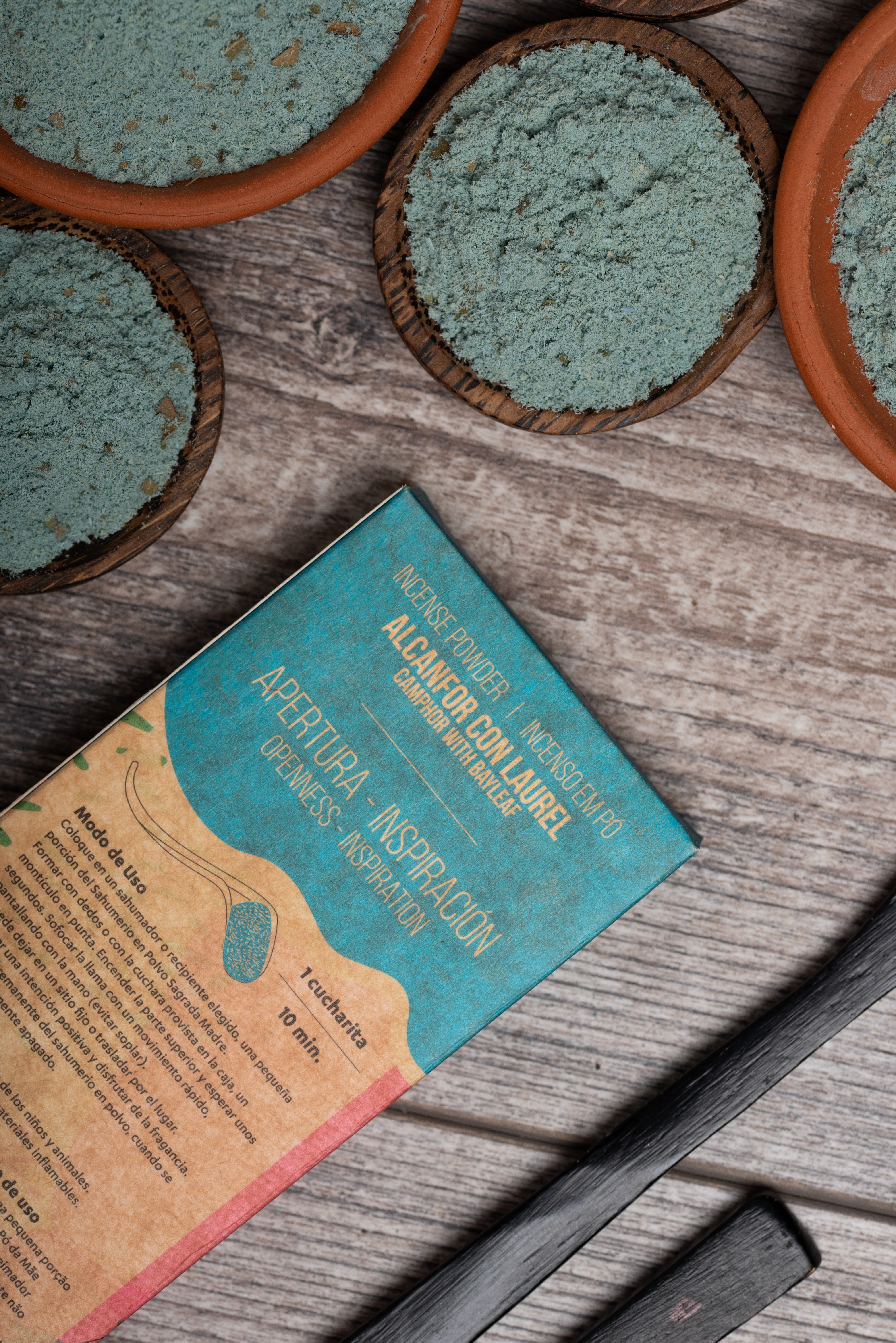 Sagrada Madre – Räucherpulver „Kampfer & Lorbeer“ - 45 g