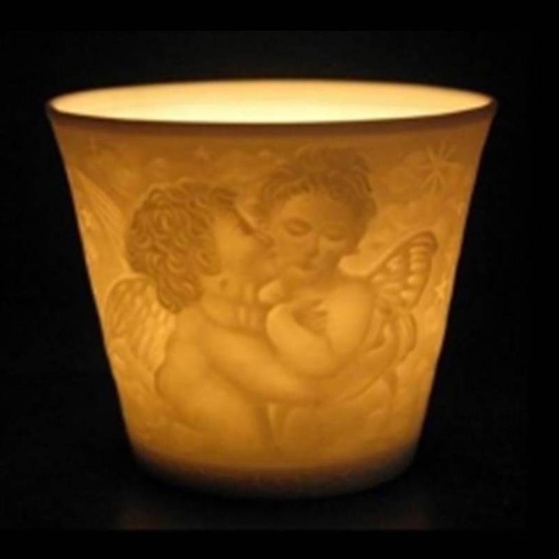 Stimmungsvolles Votivlicht Cherub