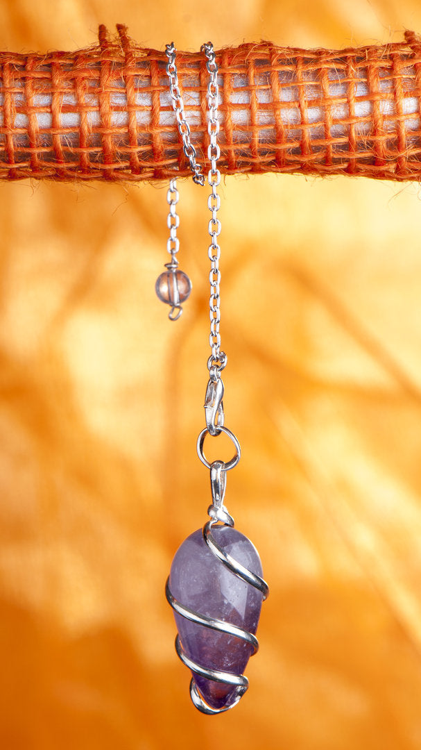 Spiral Pendel Amethyst 2,5 cm, Messing, versilbert