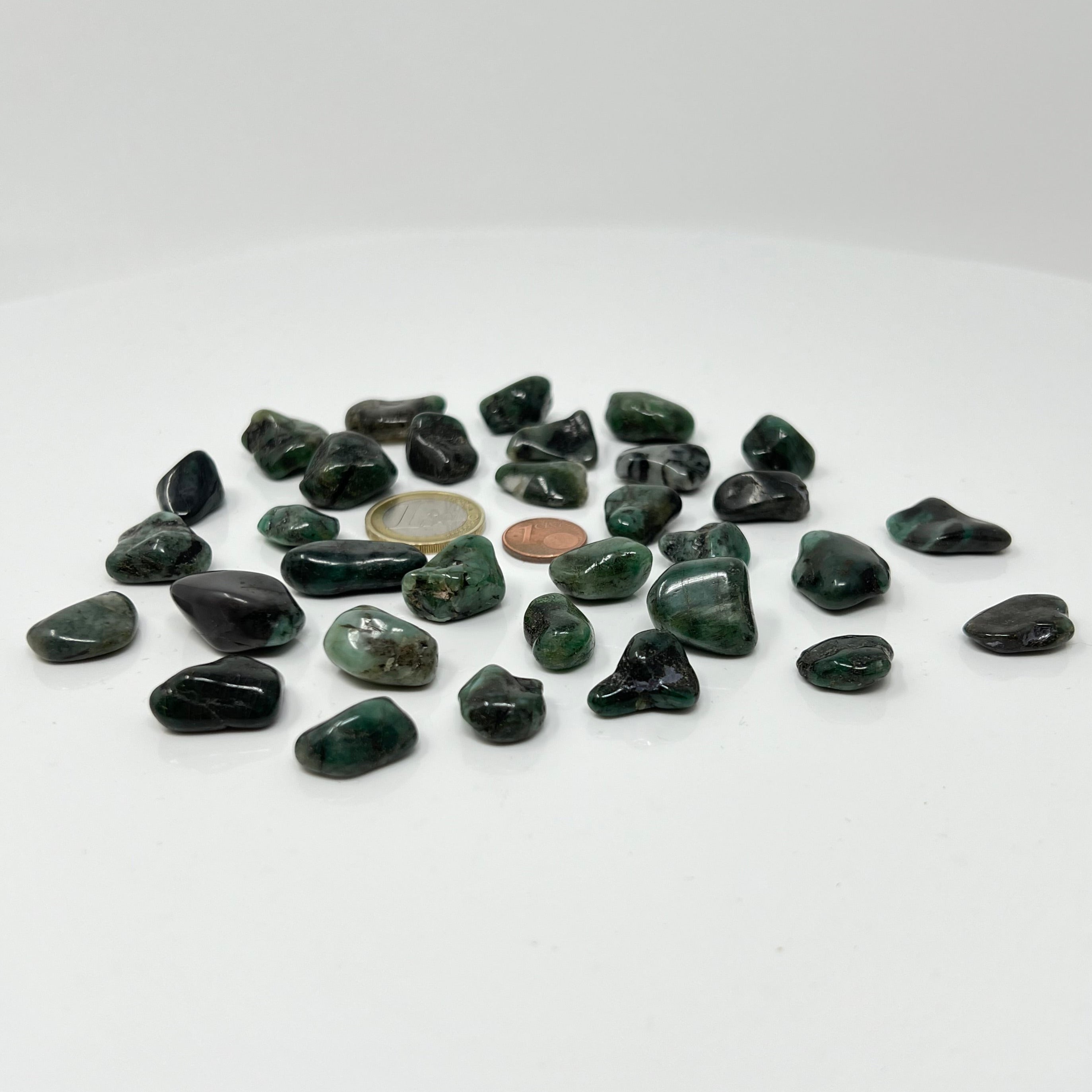 Smaragd - Trommelstein - Größe 1-2 cm