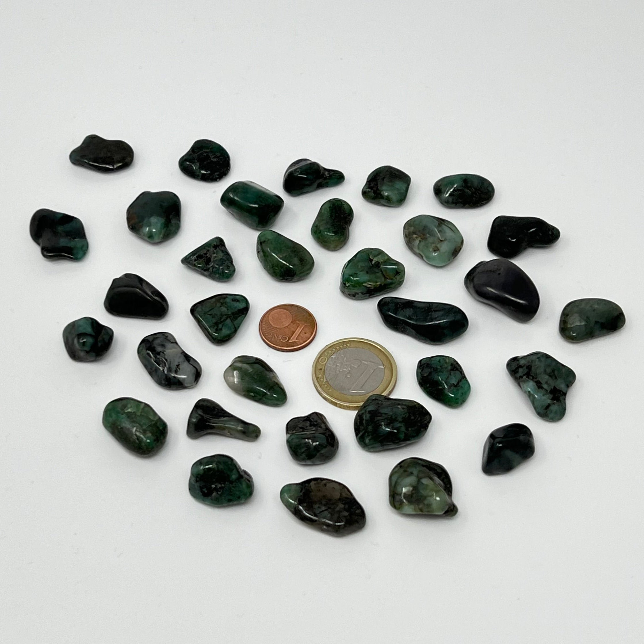 Smaragd - Trommelstein - Größe 1-2 cm
