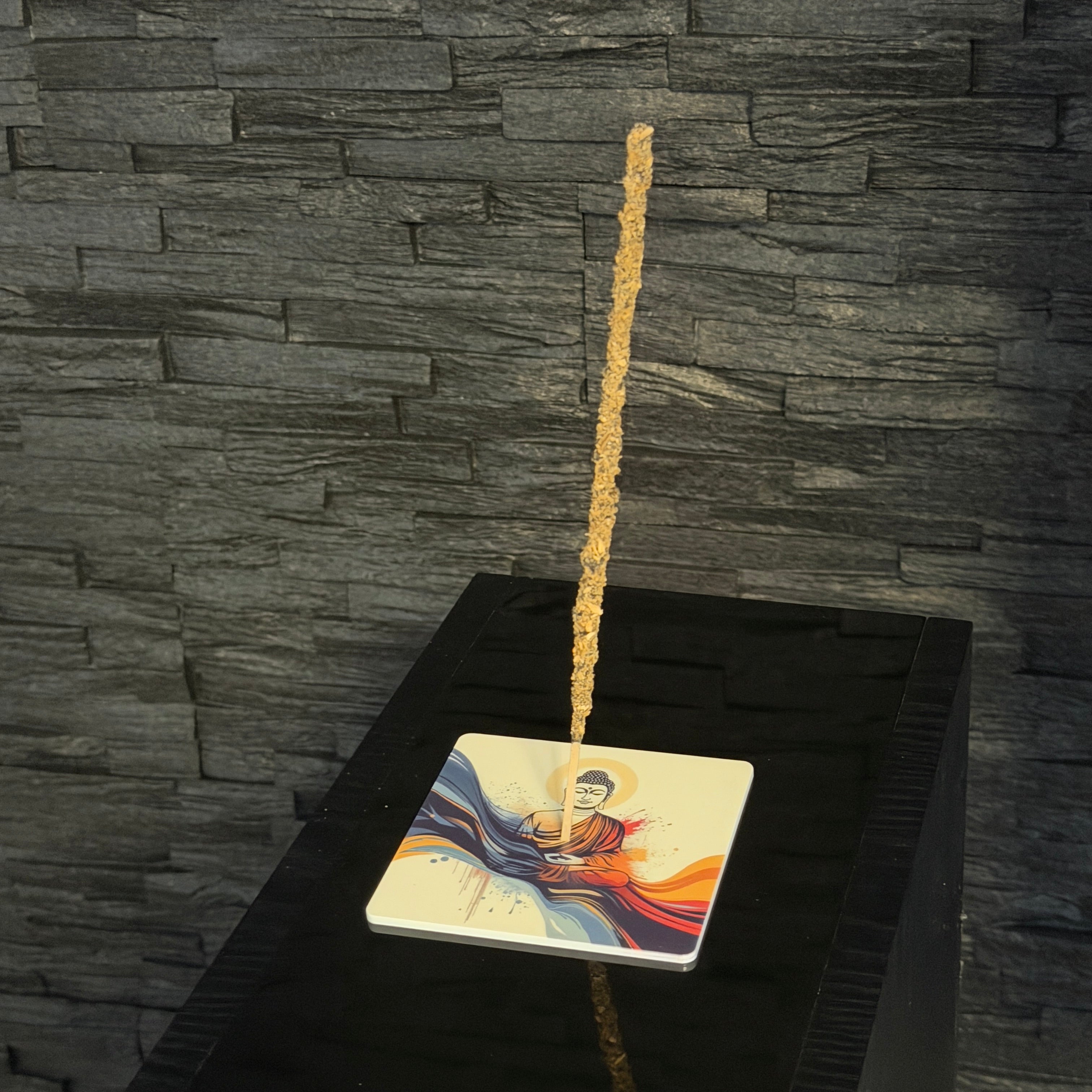 Buddha – Motiv 3 | Abstrakter Räucherstäbchenhalter aus Acryl - 10 × 10 cm