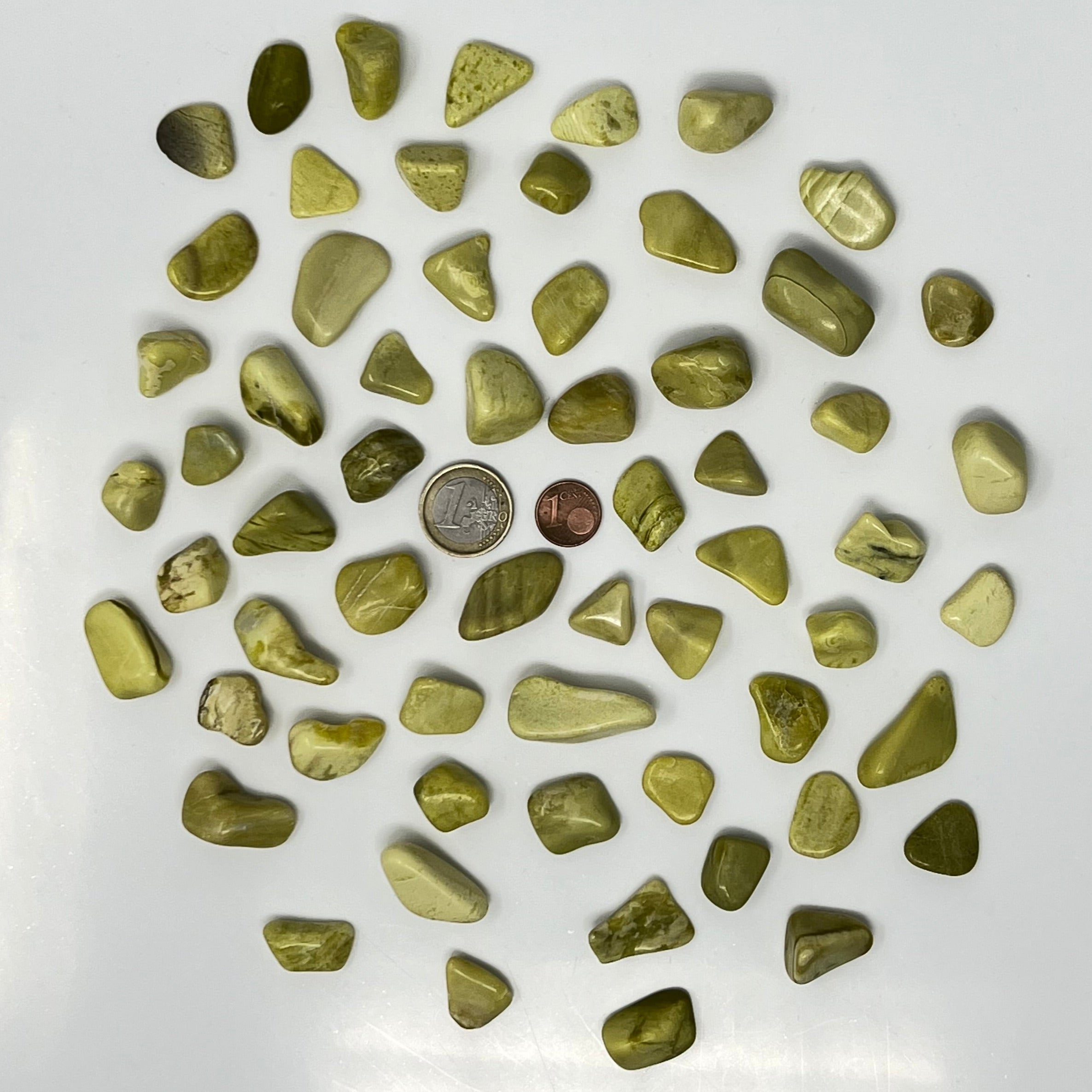 Lizardit (Edelserpentin) - Trommelstein - Größe 1,5-2,5 cm