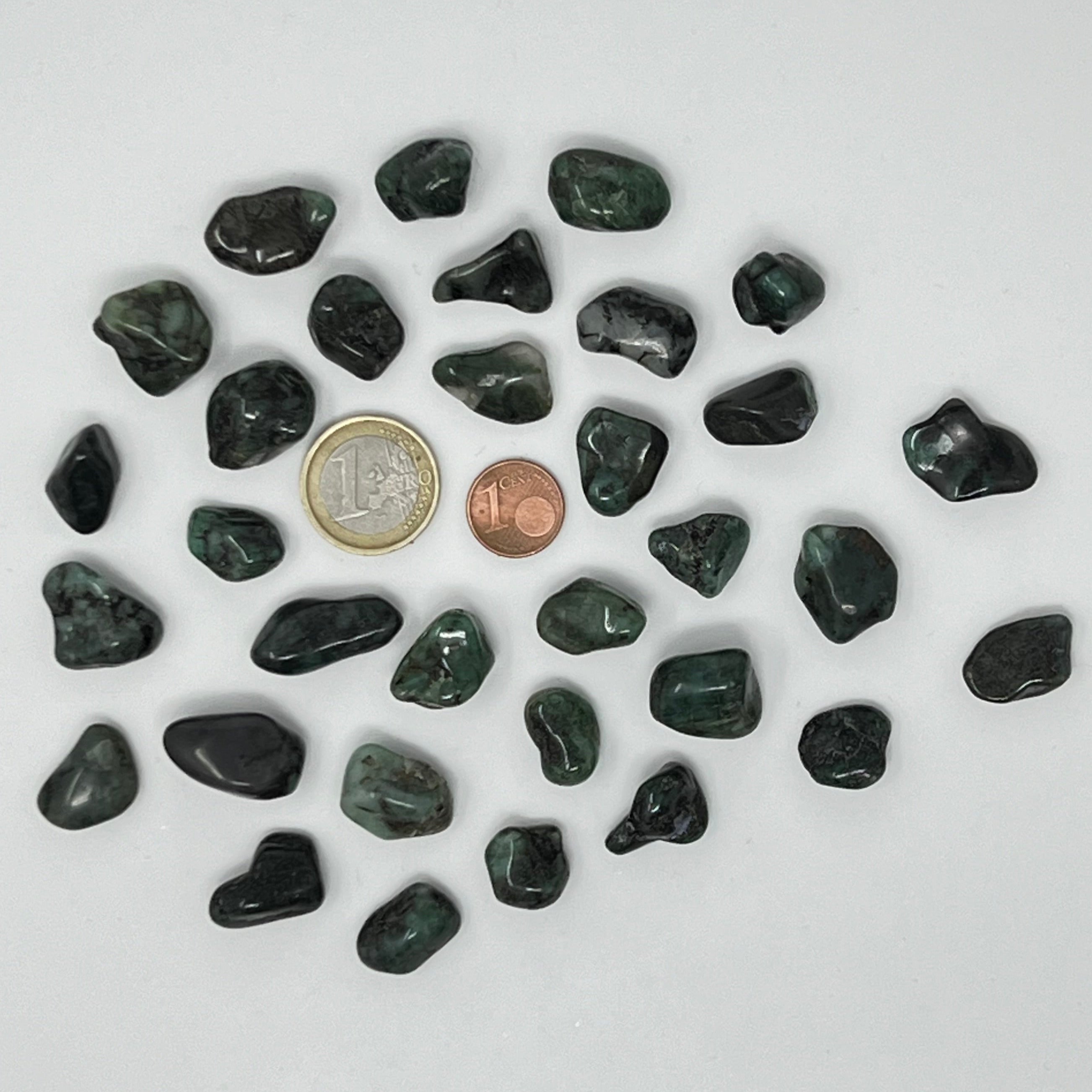 Smaragd - Trommelstein - Größe 1-2 cm