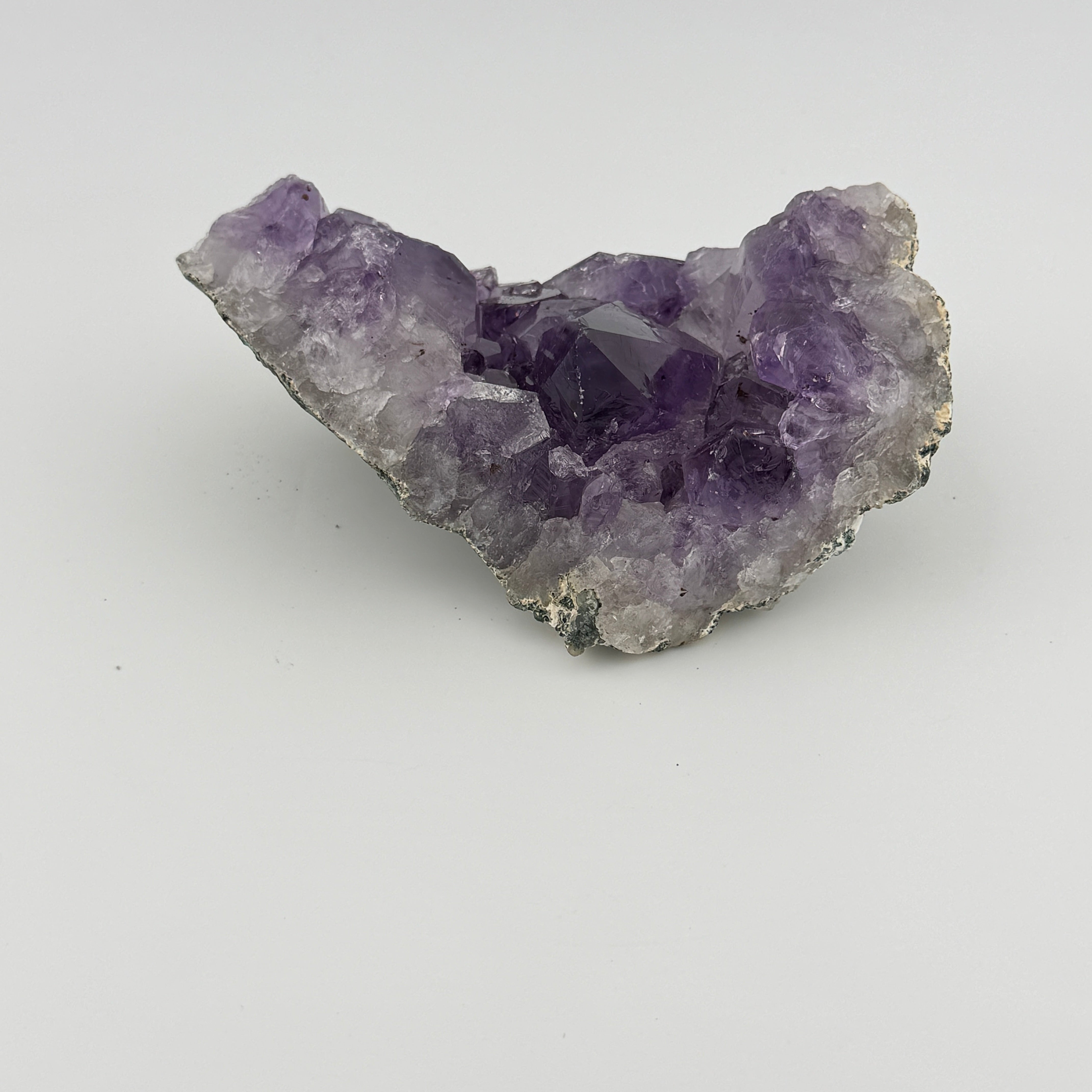 Amethyst Drusenstück Unikat 11 – A-Qualität –  428 g - Maße: 12 x 8 x 5 cm – Naturkristall aus Brasilien für Schutz und Klarheit