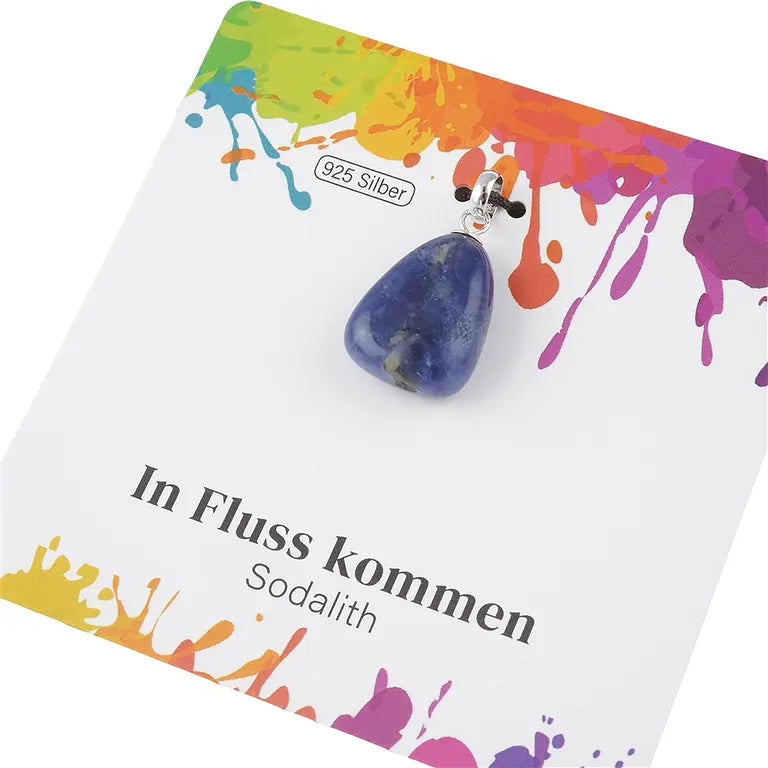 In Fluss kommen – Sodalith Trommelstein 2,0–2,5 cm mit 925er Silberöse - klein