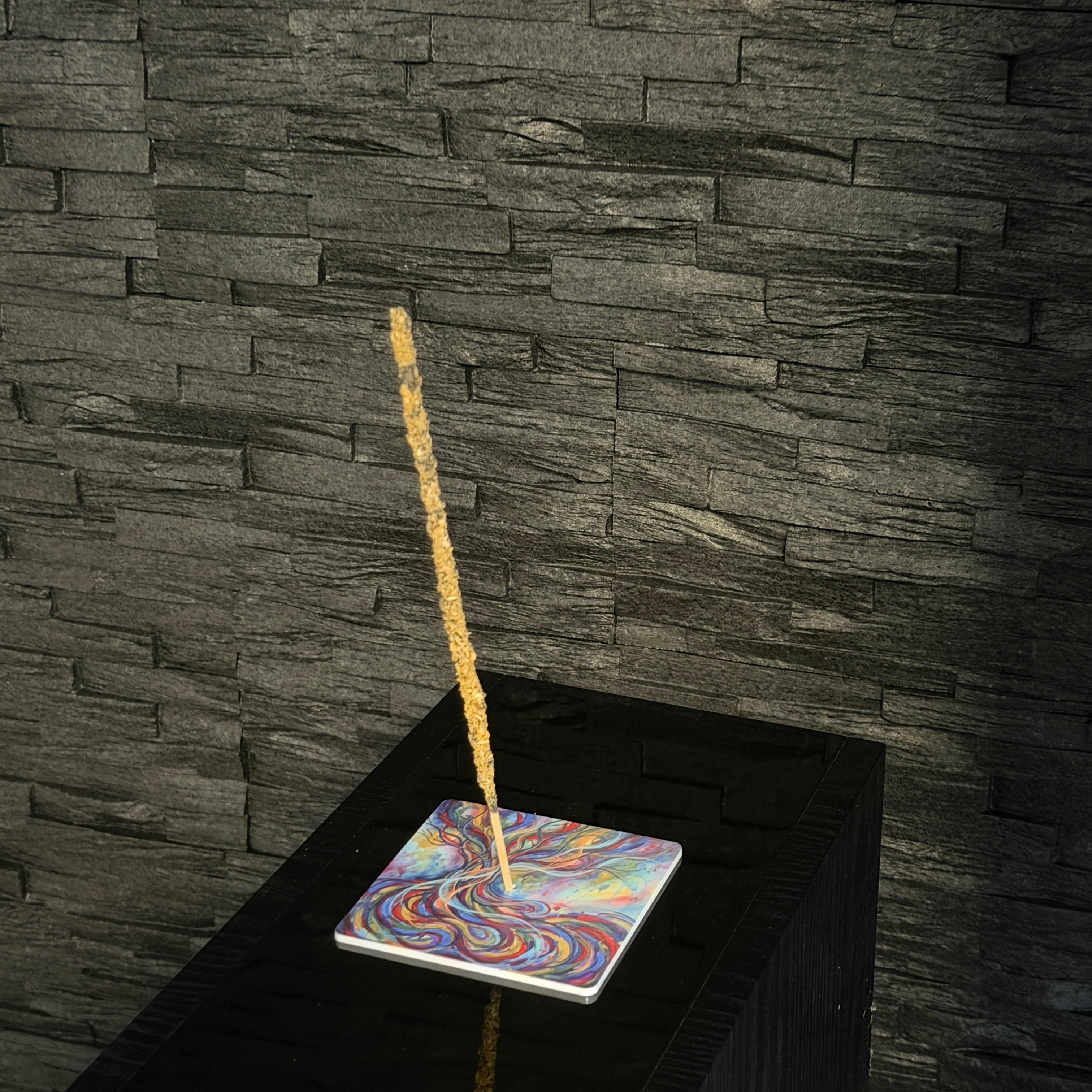 Lebensbaum – Motiv 12 | Abstrakter Räucherstäbchenhalter aus Acryl - 10 × 10 cm