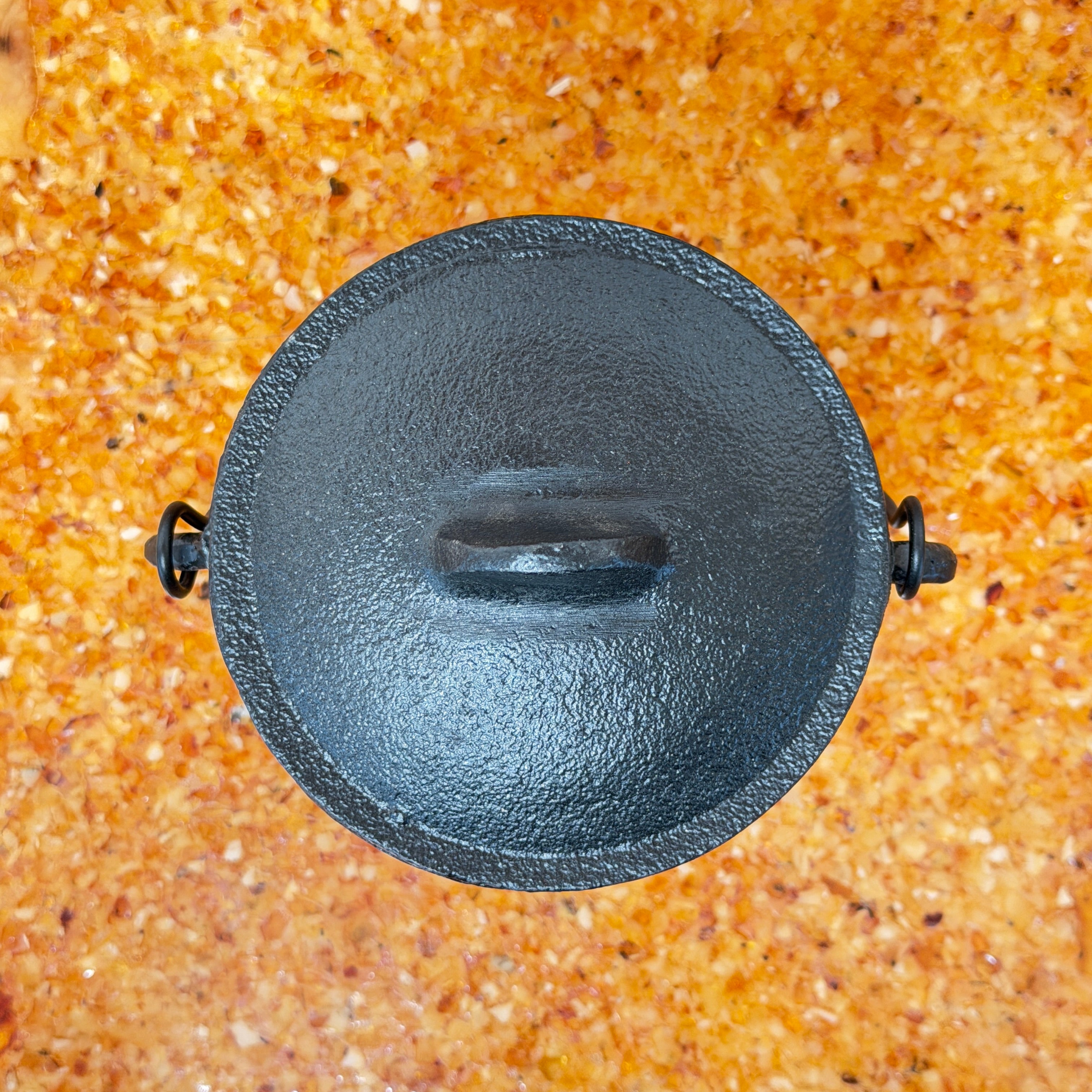 Massiver Gusseisen-Räucherkessel mit Pentagramm inkl. Deckel – (1,1 kg Edition, Höhe 12,5 cm)