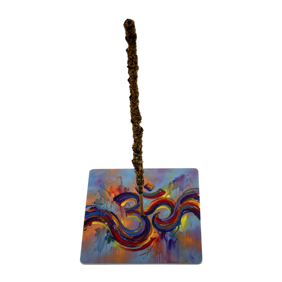 OM – Motiv 3 | Abstrakter Räucherstäbchenhalter aus Acryl - 10 × 10 cm