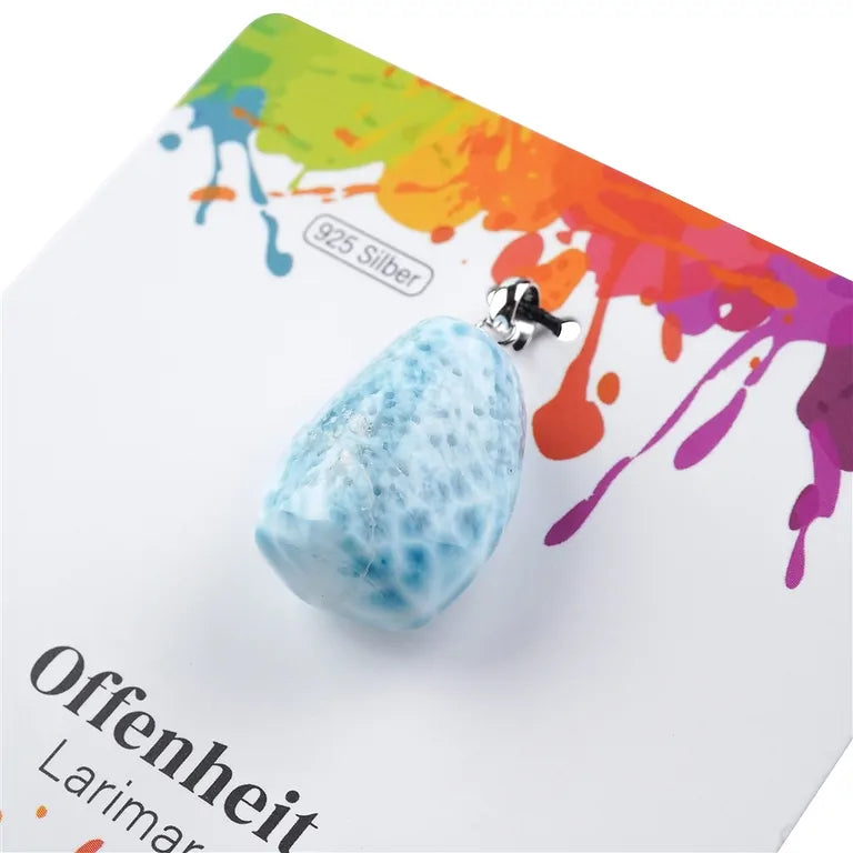 Offenheit – Larimar (A-Qualität) Trommelstein 2,0–2,5 cm mit 925er Silberöse - klein