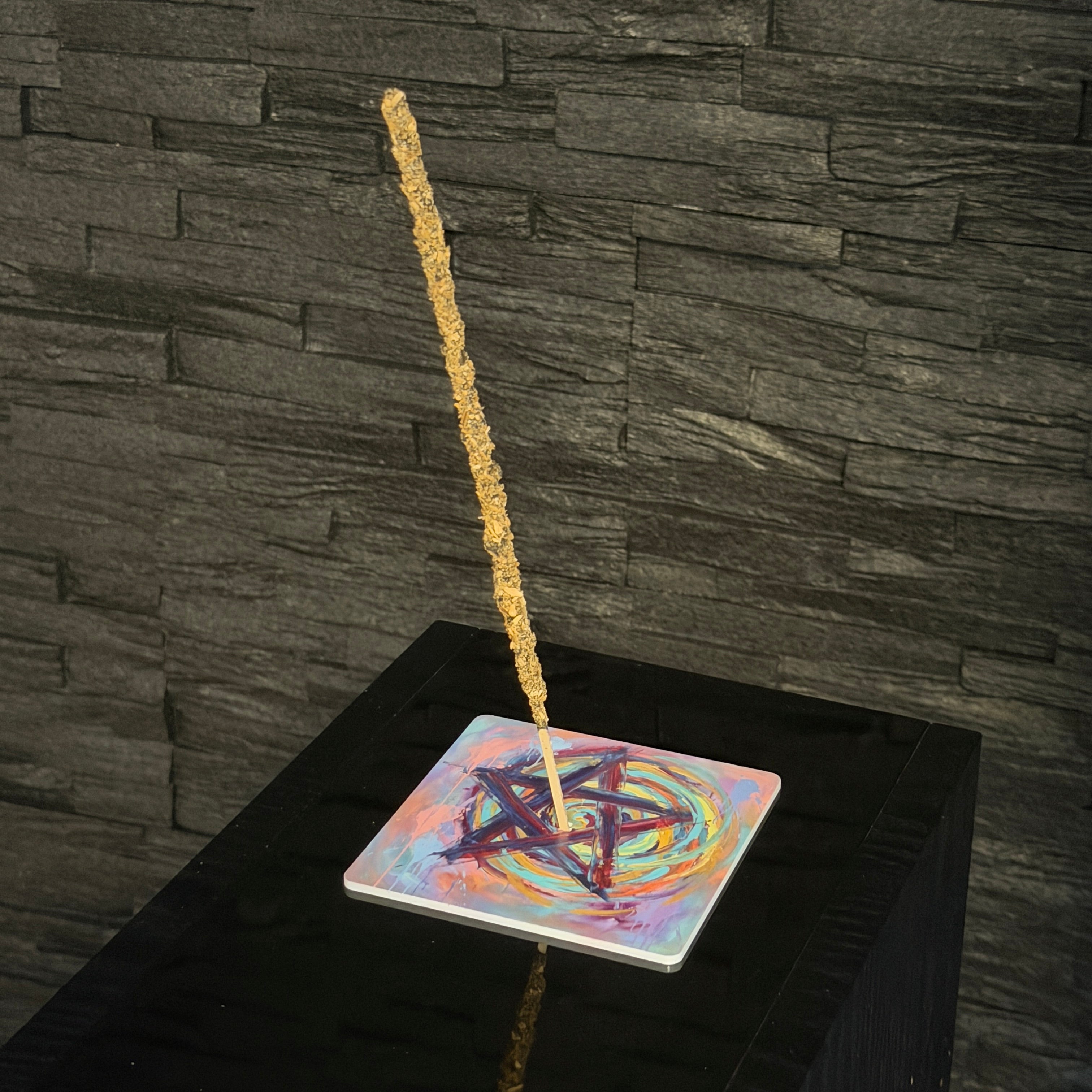 Pentagramm – Motiv 3 | Abstrakter Räucherstäbchenhalter aus Acryl - 10 × 10 cm